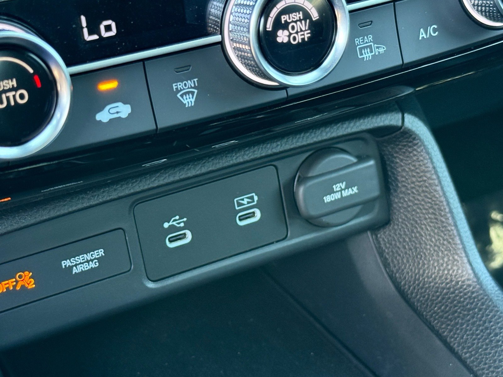 2026 Honda Civic Hatchback Sport — photo 24 thumbnail