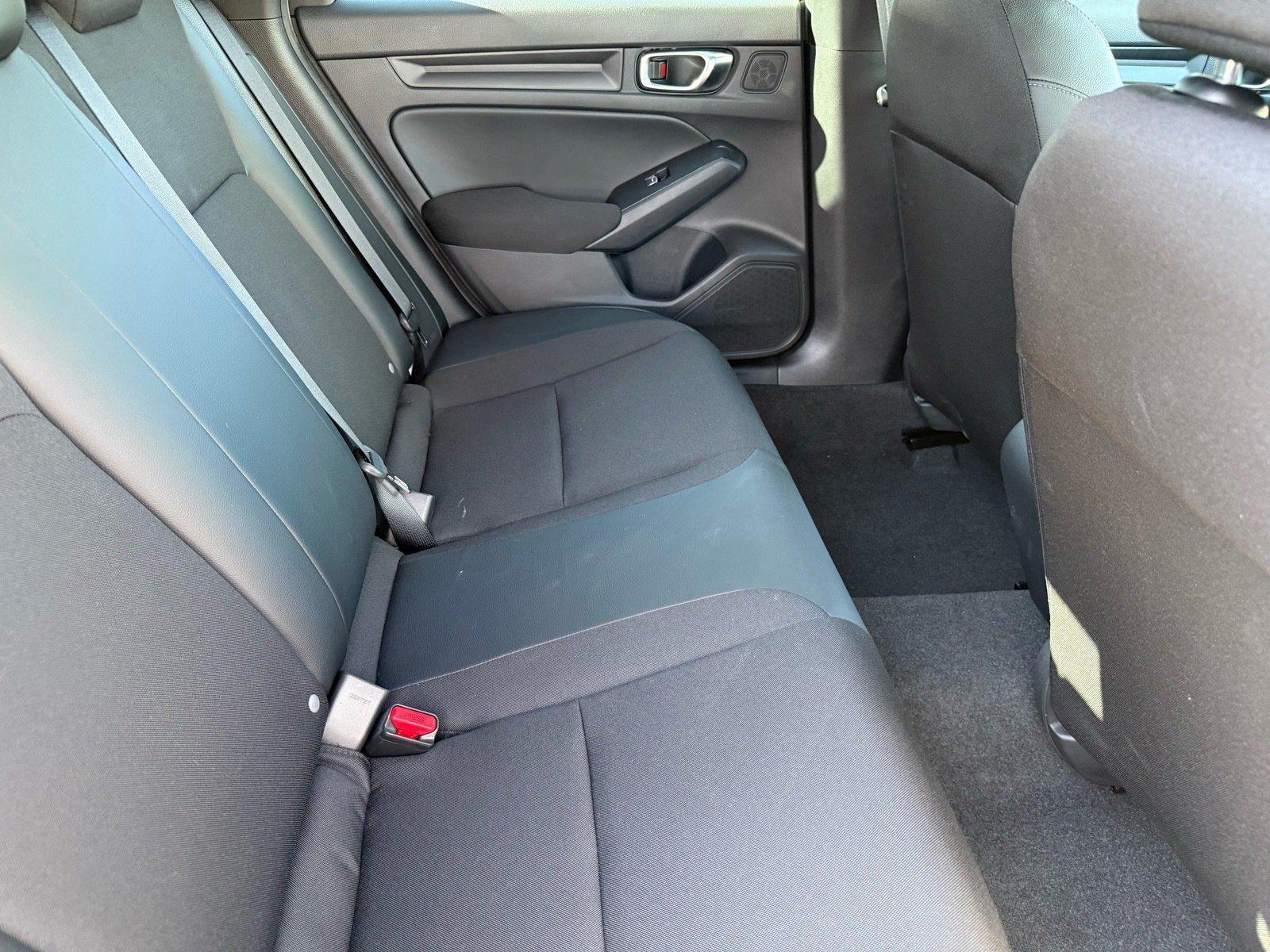 2026 Honda Civic Hatchback Sport — photo 29 thumbnail