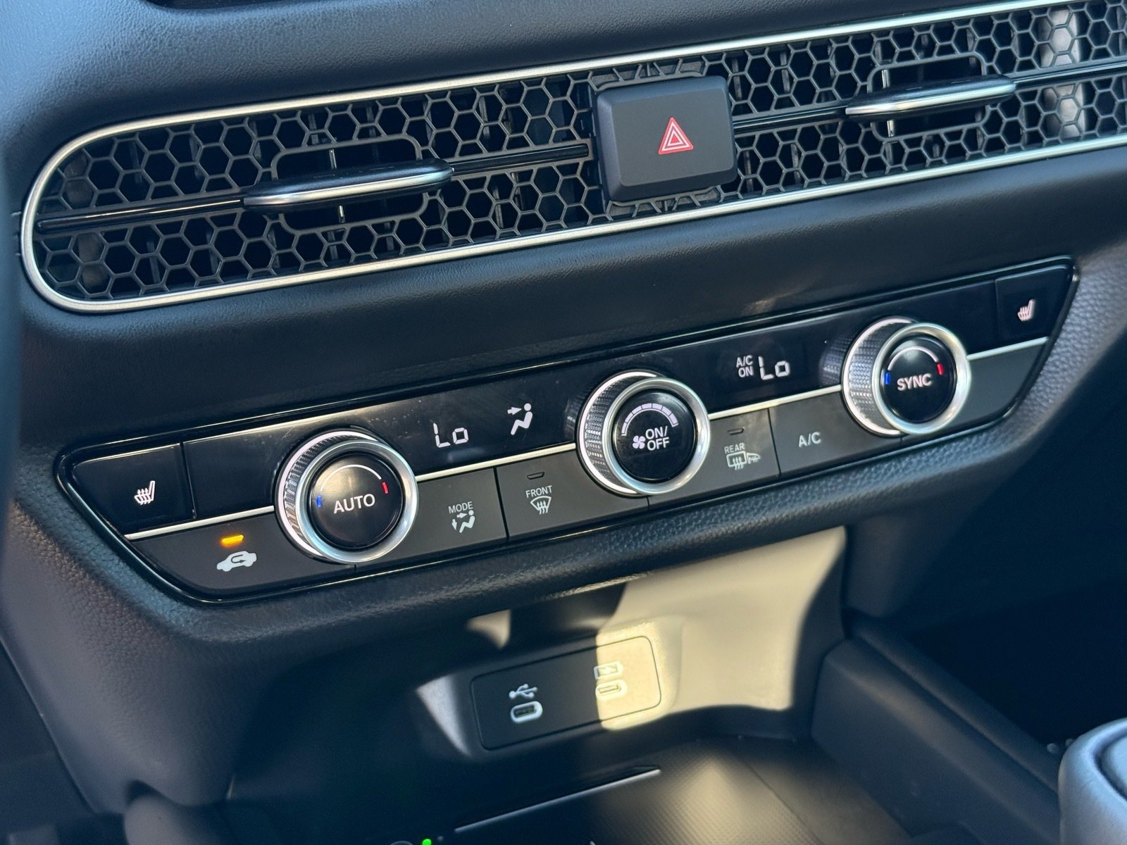 2026 Honda HR-V EX-L — photo 22 thumbnail
