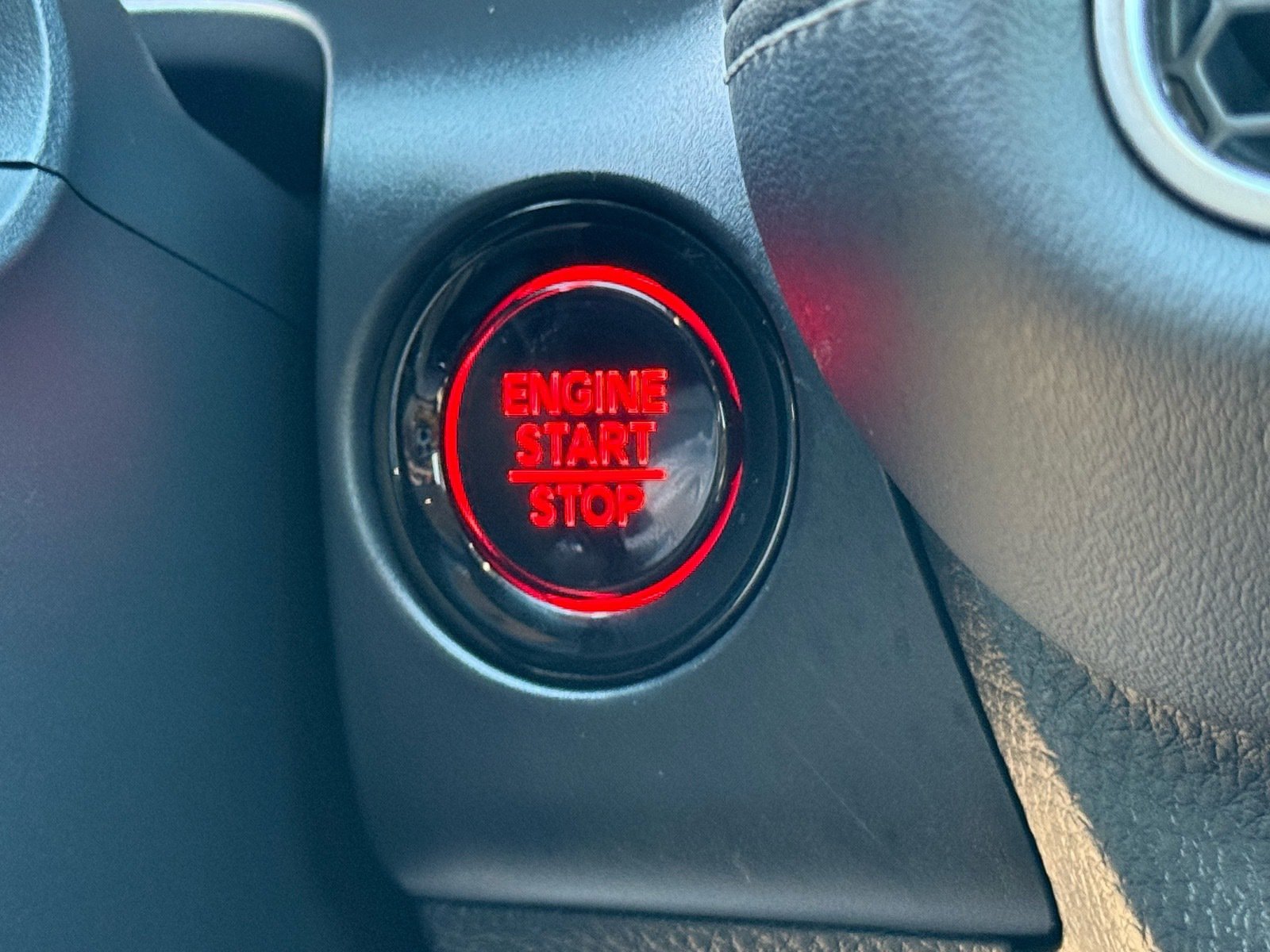 2026 Honda HR-V EX-L — photo 25 thumbnail
