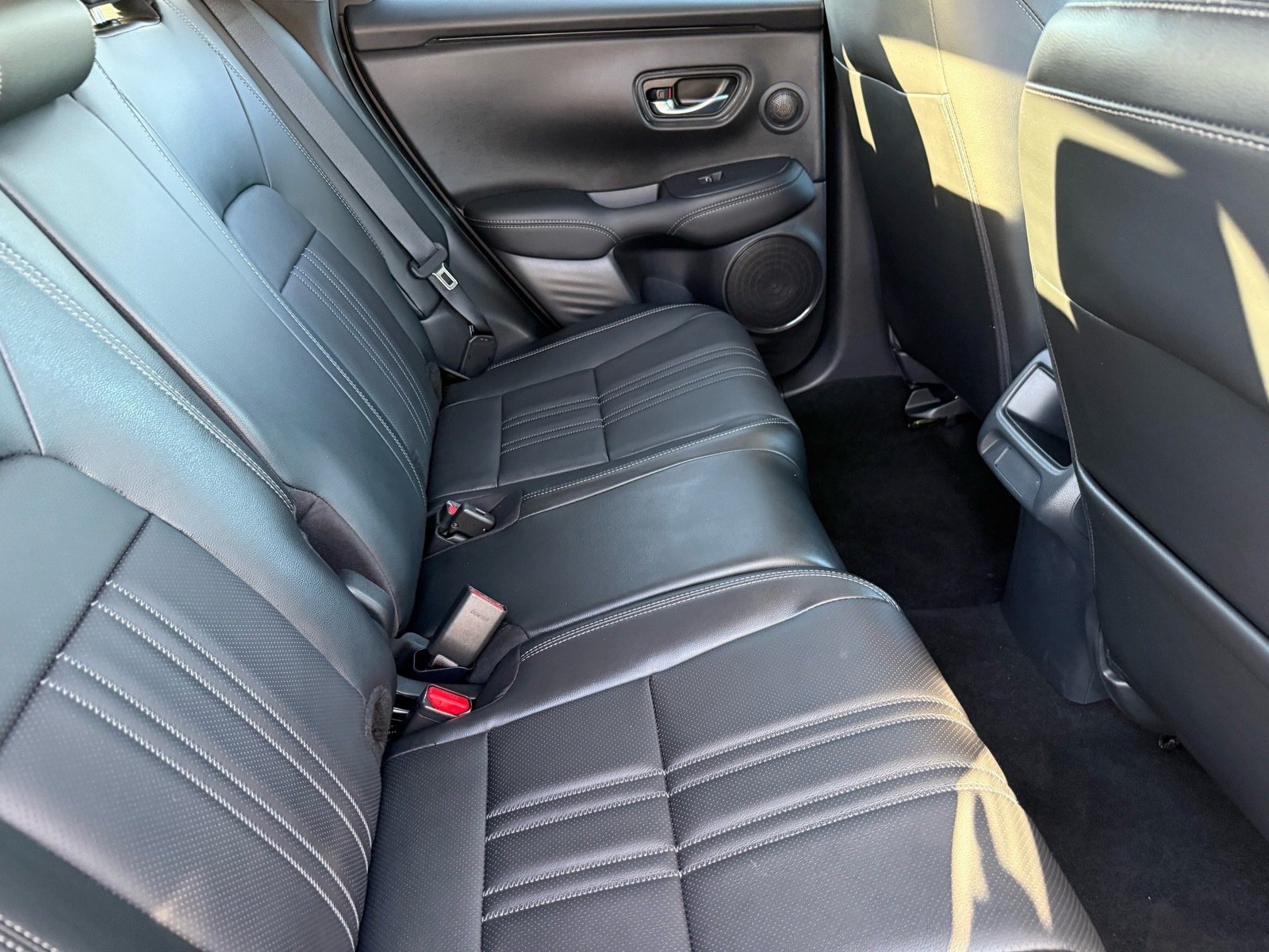 2026 Honda HR-V EX-L — photo 28 thumbnail