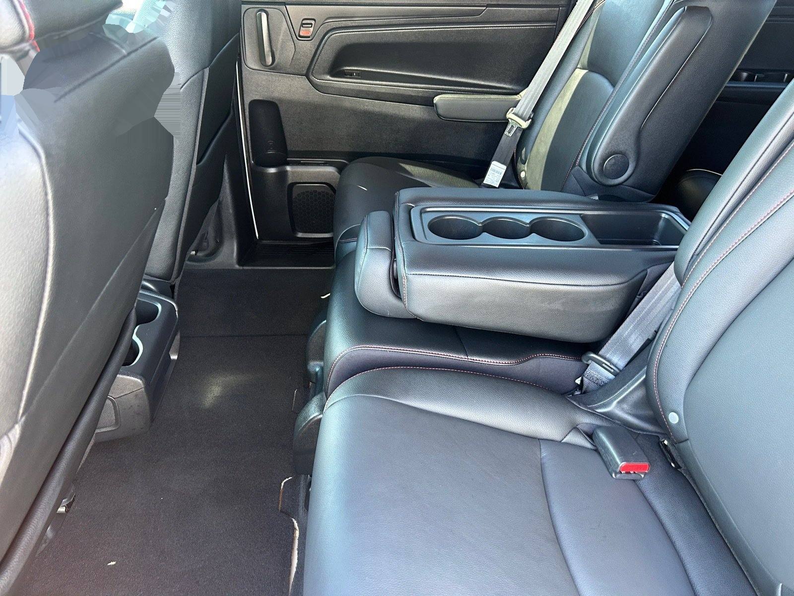 2026 Honda Odyssey Sport-L — photo 17 thumbnail