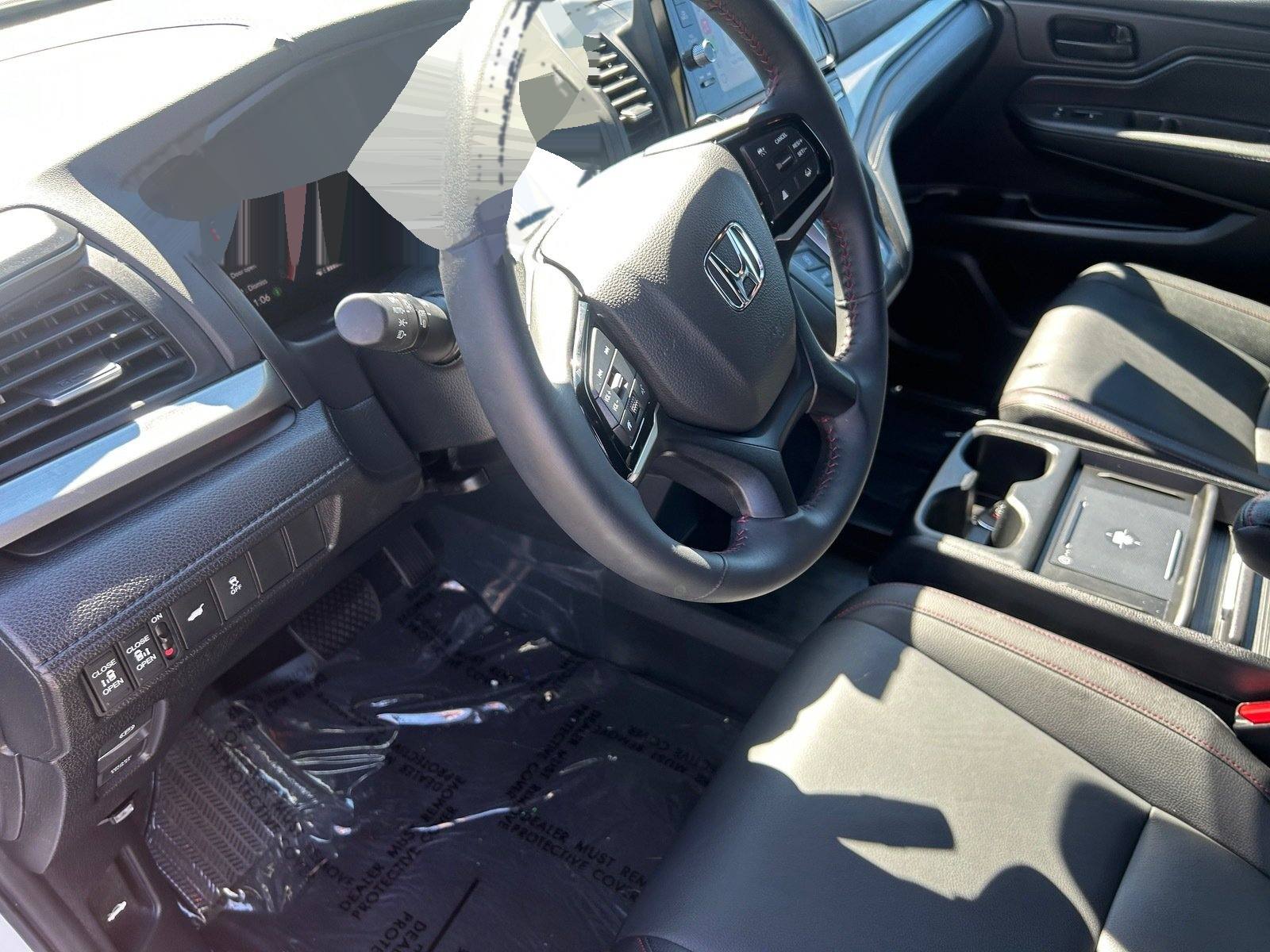 2026 Honda Odyssey Sport-L — photo 20 thumbnail