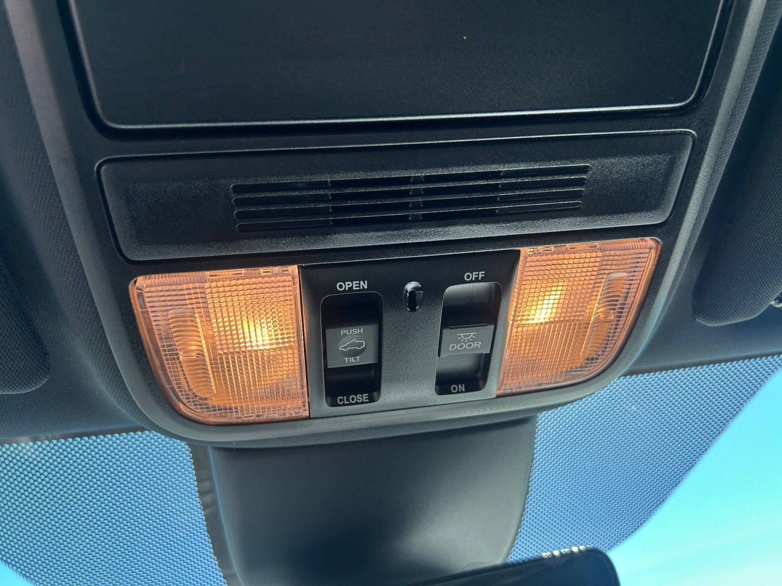 2026 Honda Odyssey Sport-L — photo 28 thumbnail
