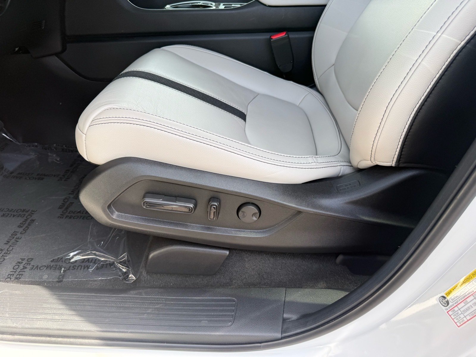 2026 Honda Pilot EX-L — photo 15 thumbnail
