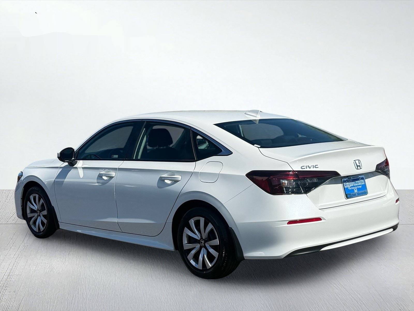 2026 Honda Civic LX — photo 4 thumbnail