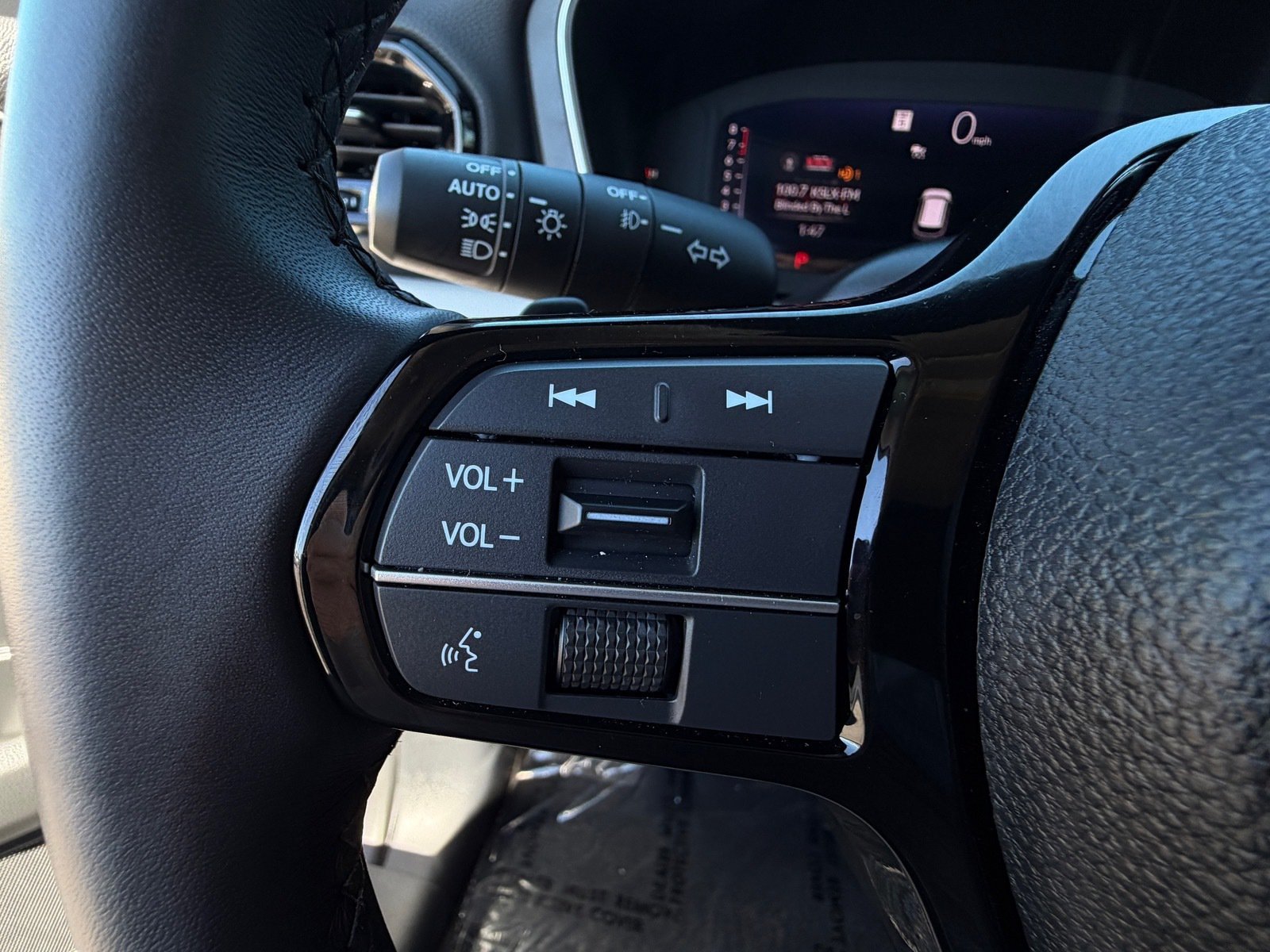 2026 Honda Pilot Touring — photo 19 thumbnail