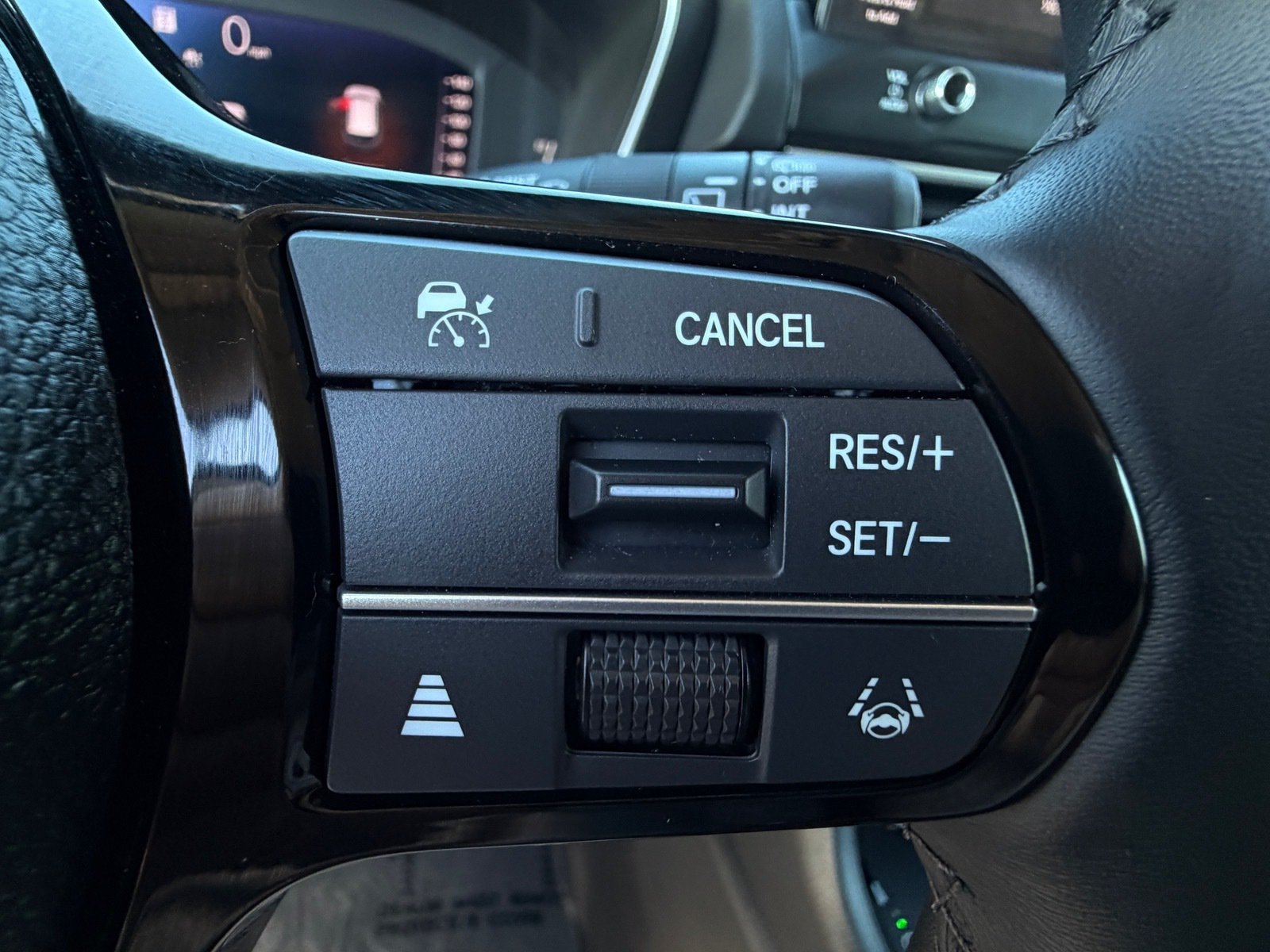 2026 Honda Pilot Touring — photo 20 thumbnail