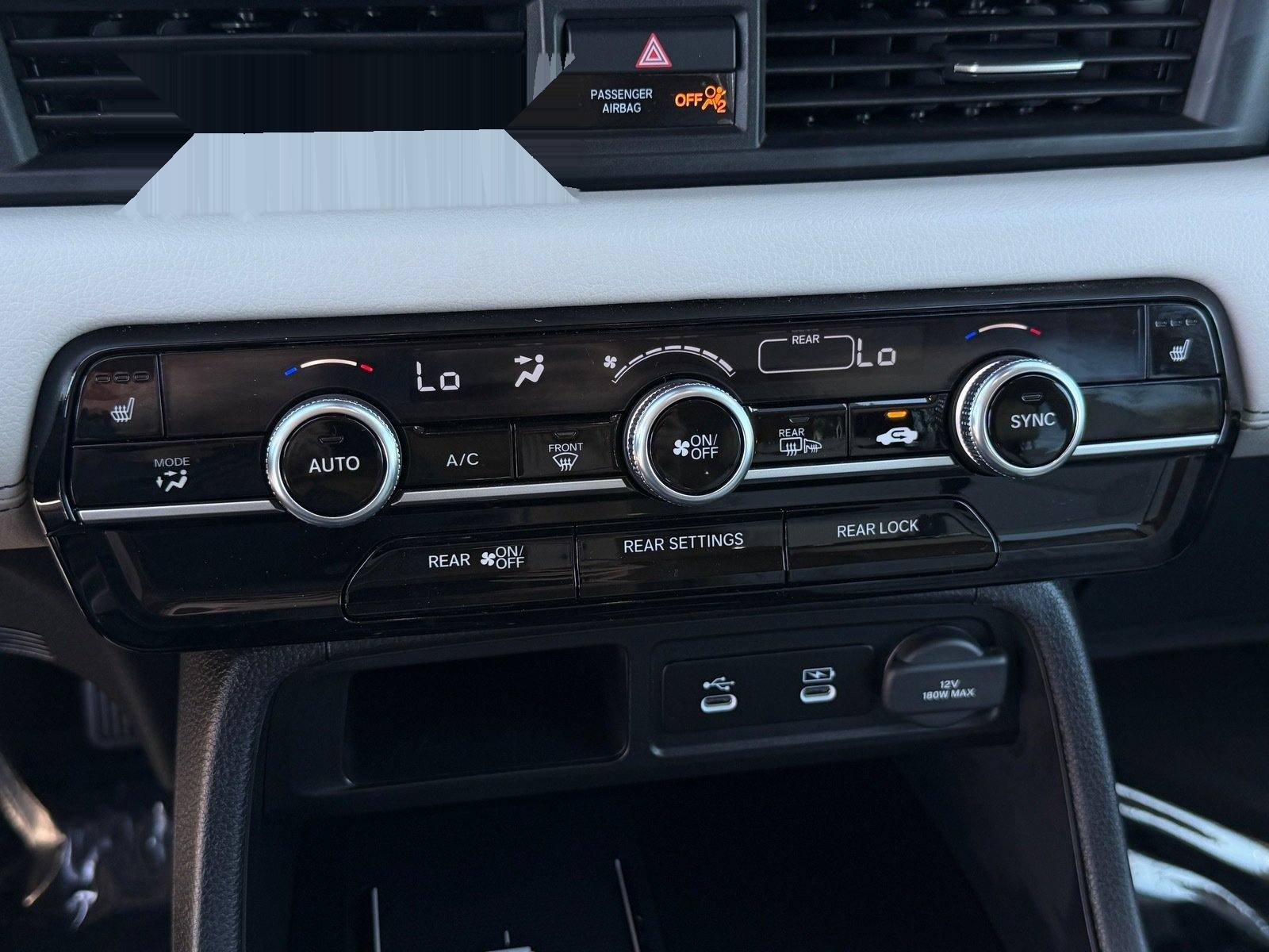 2026 Honda Pilot Touring — photo 26 thumbnail