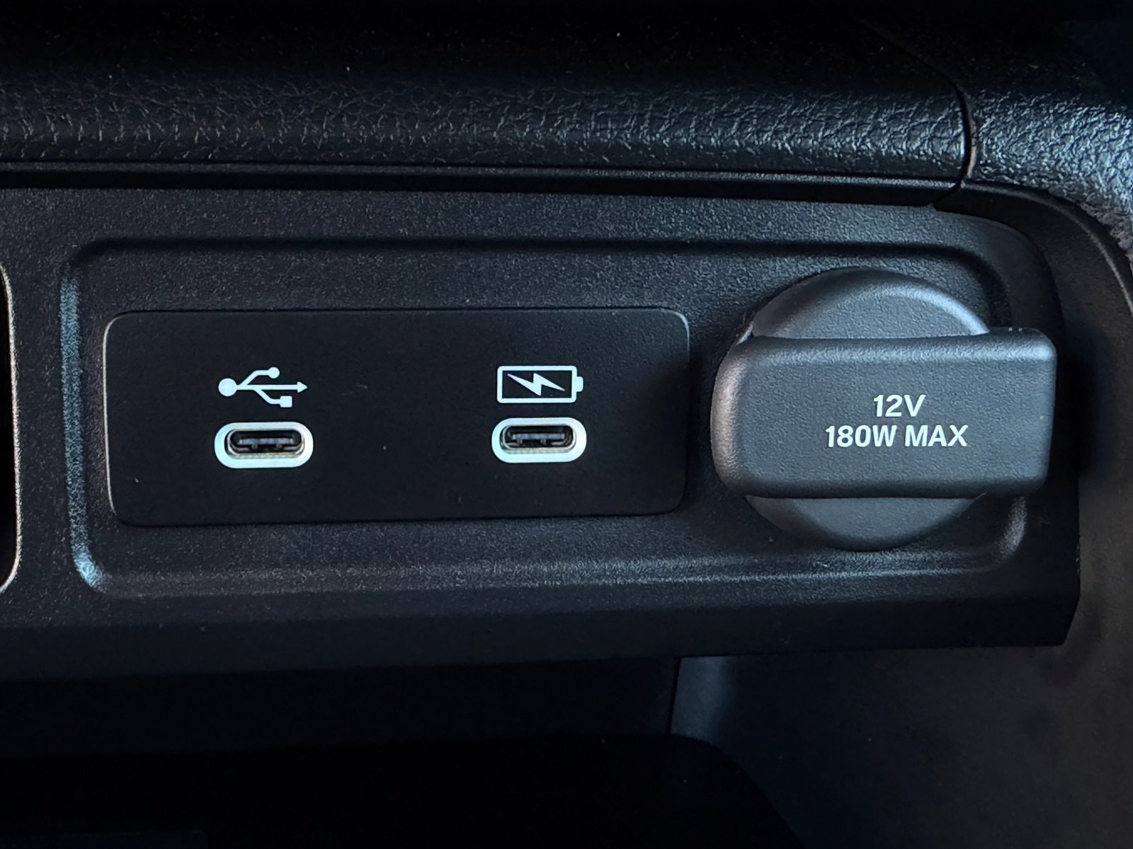 2026 Honda Pilot Touring — photo 27 thumbnail