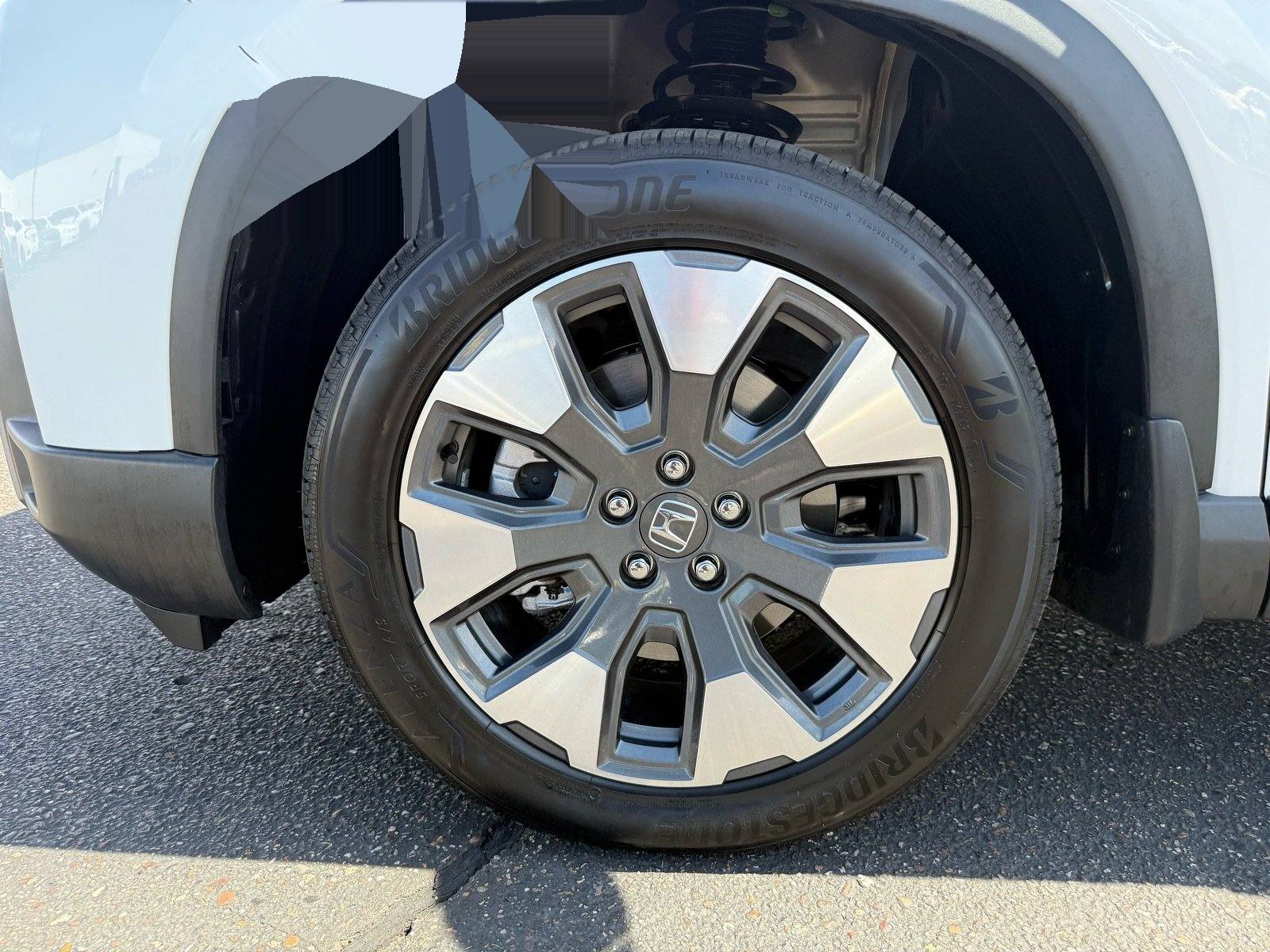 2026 Honda Pilot Elite — photo 11 thumbnail