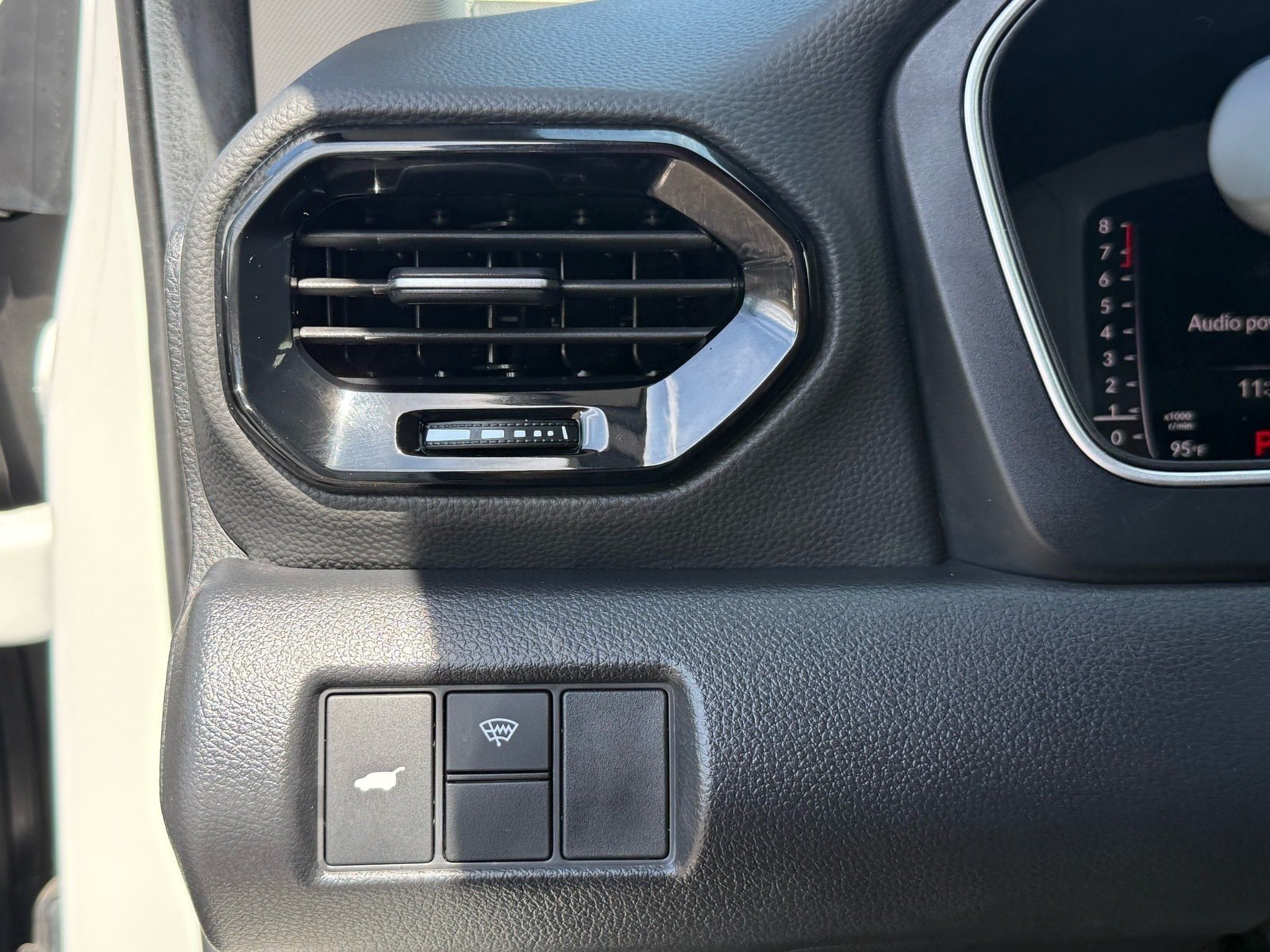 2026 Honda Pilot Elite — photo 15 thumbnail