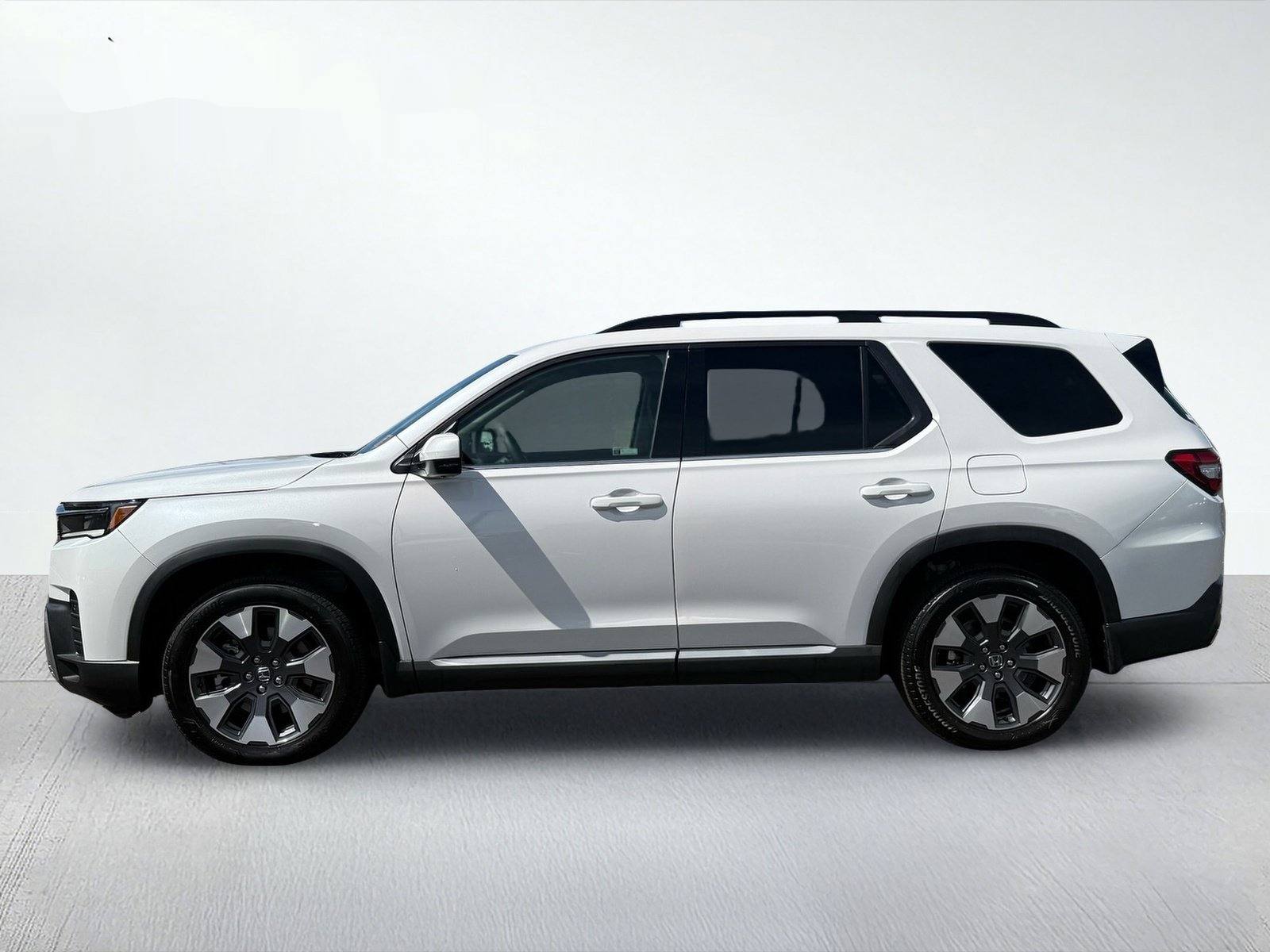 2026 Honda Pilot Elite — photo 3 thumbnail