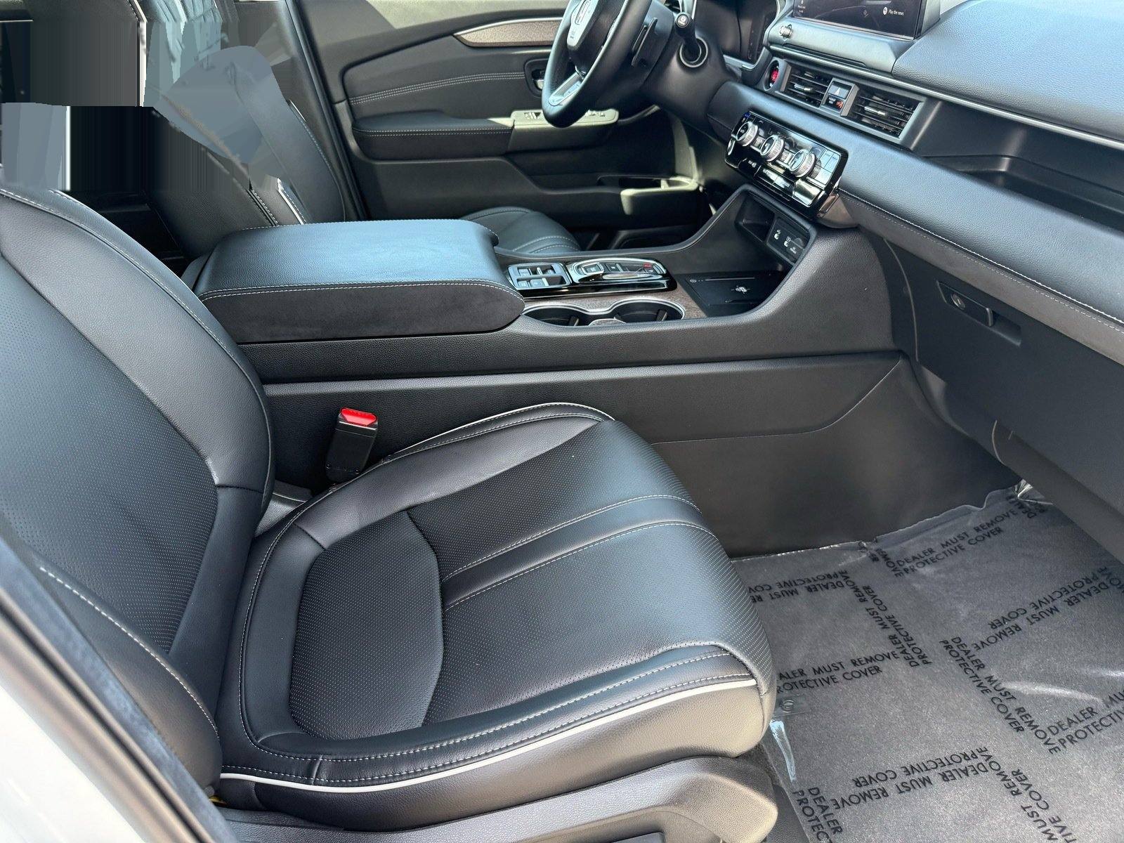 2026 Honda Pilot Elite — photo 32 thumbnail