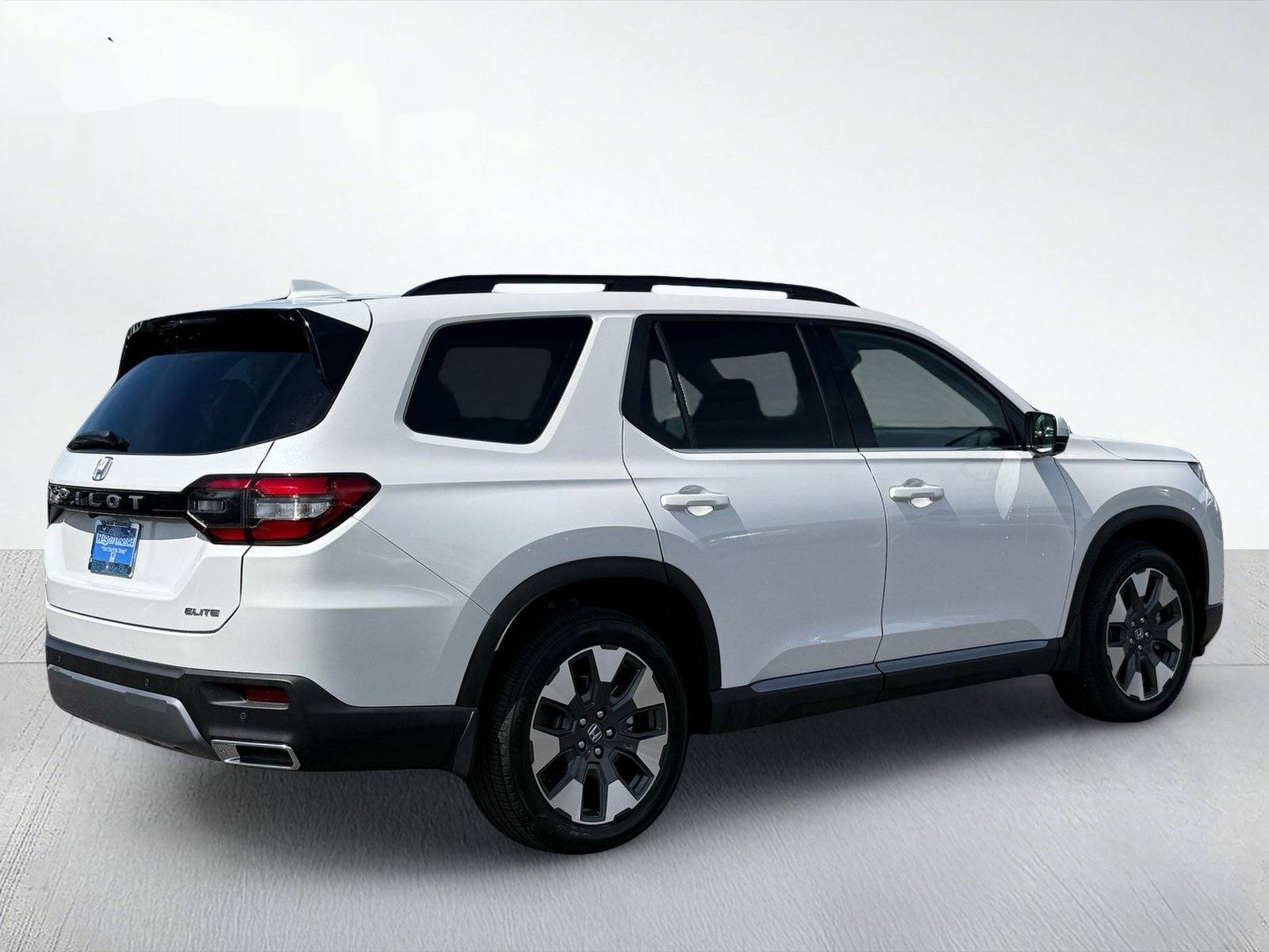 2026 Honda Pilot Elite — photo 8 thumbnail