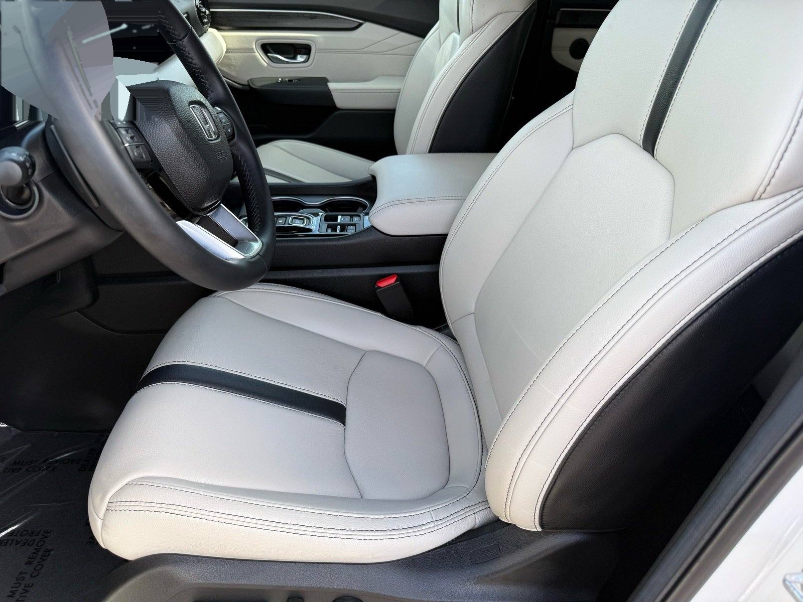 2026 Honda Pilot Touring — photo 11 thumbnail