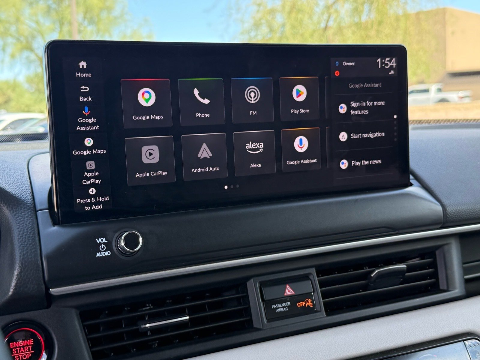 2026 Honda Pilot Touring — photo 19 thumbnail