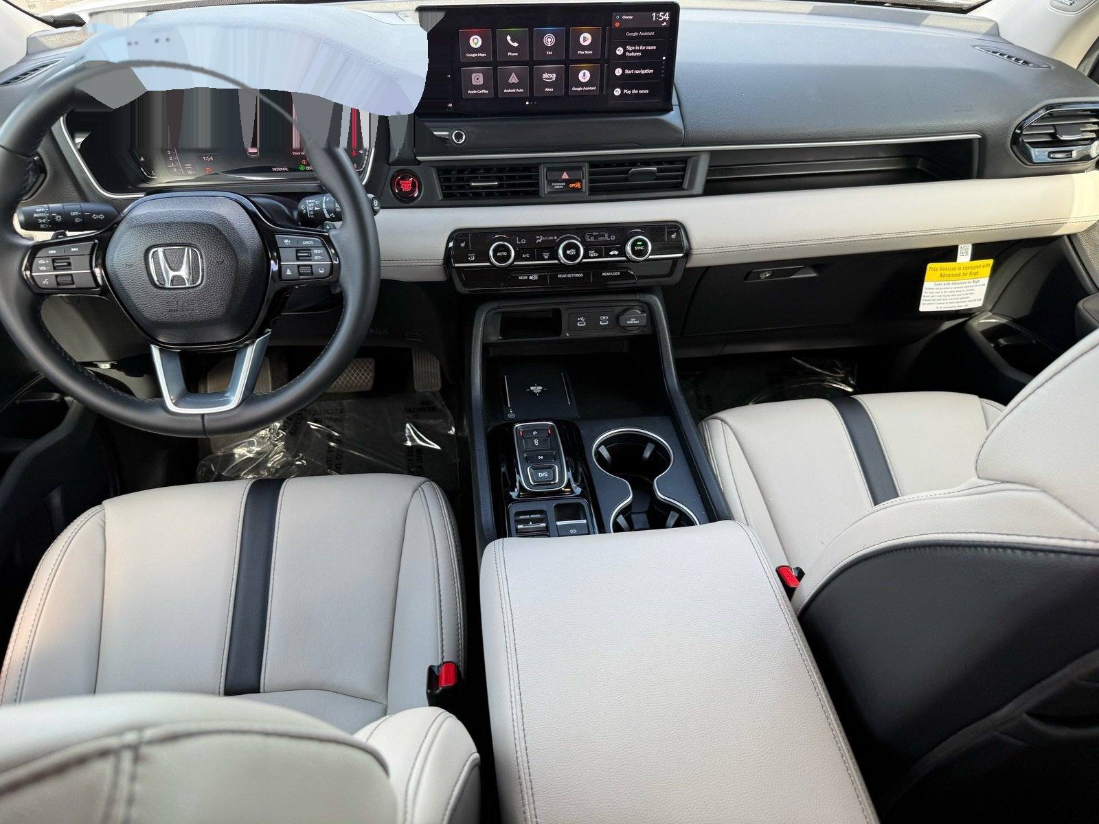 2026 Honda Pilot Touring — photo 27 thumbnail