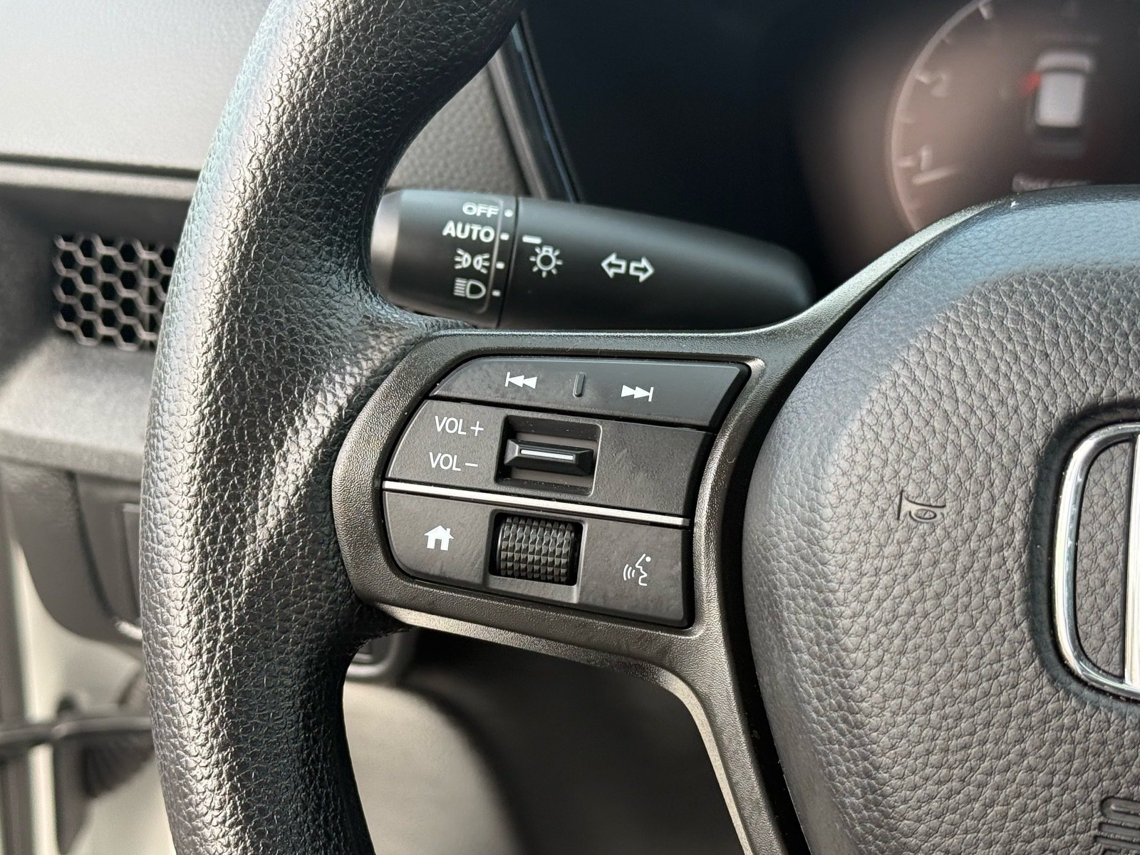 2026 Honda CR-V LX — photo 15 thumbnail