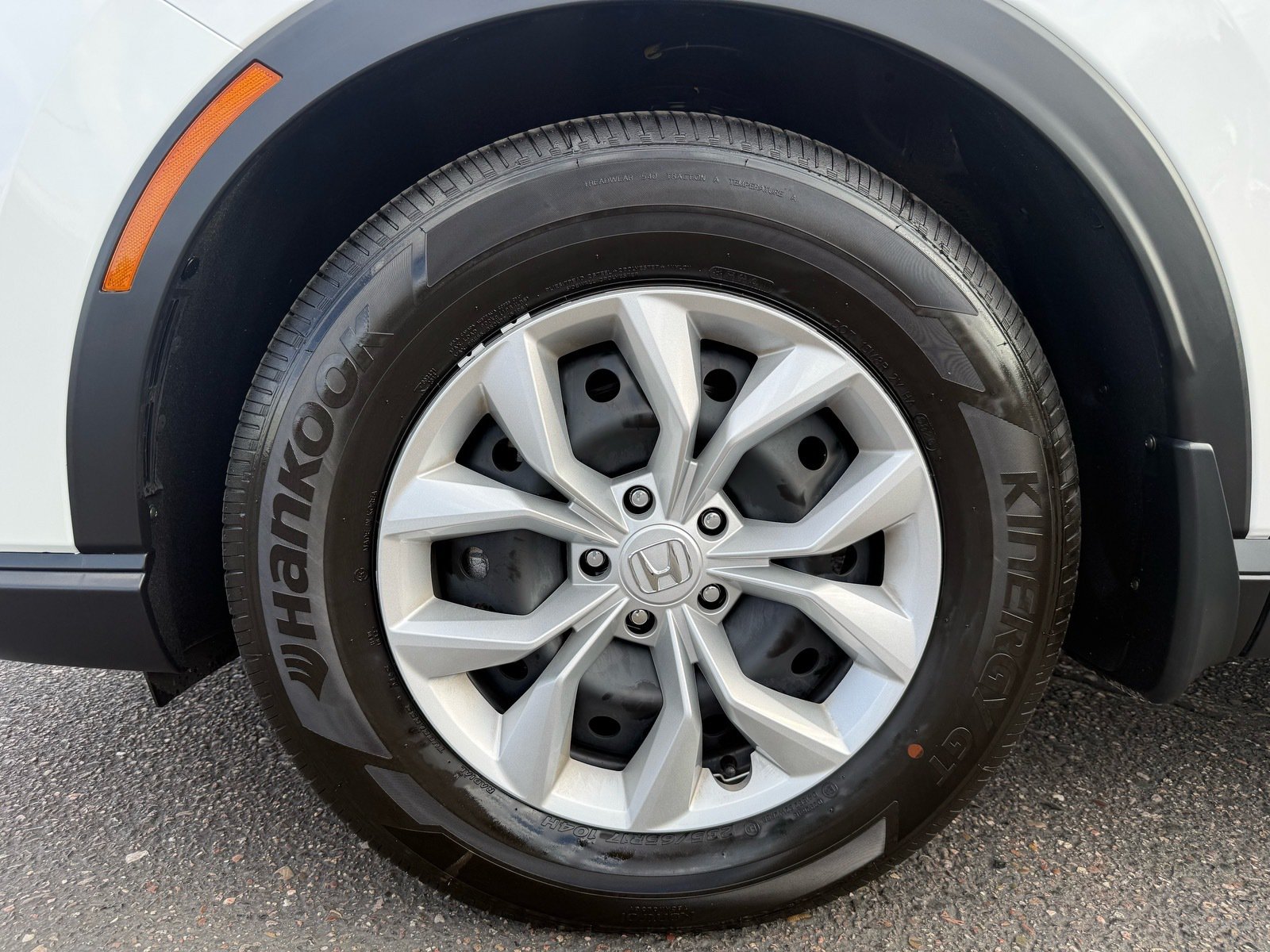 2026 Honda CR-V LX — photo 9 thumbnail
