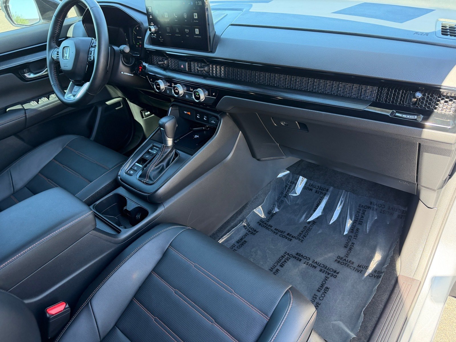 2026 Honda CR-V Hybrid Sport Touring — photo 10 thumbnail