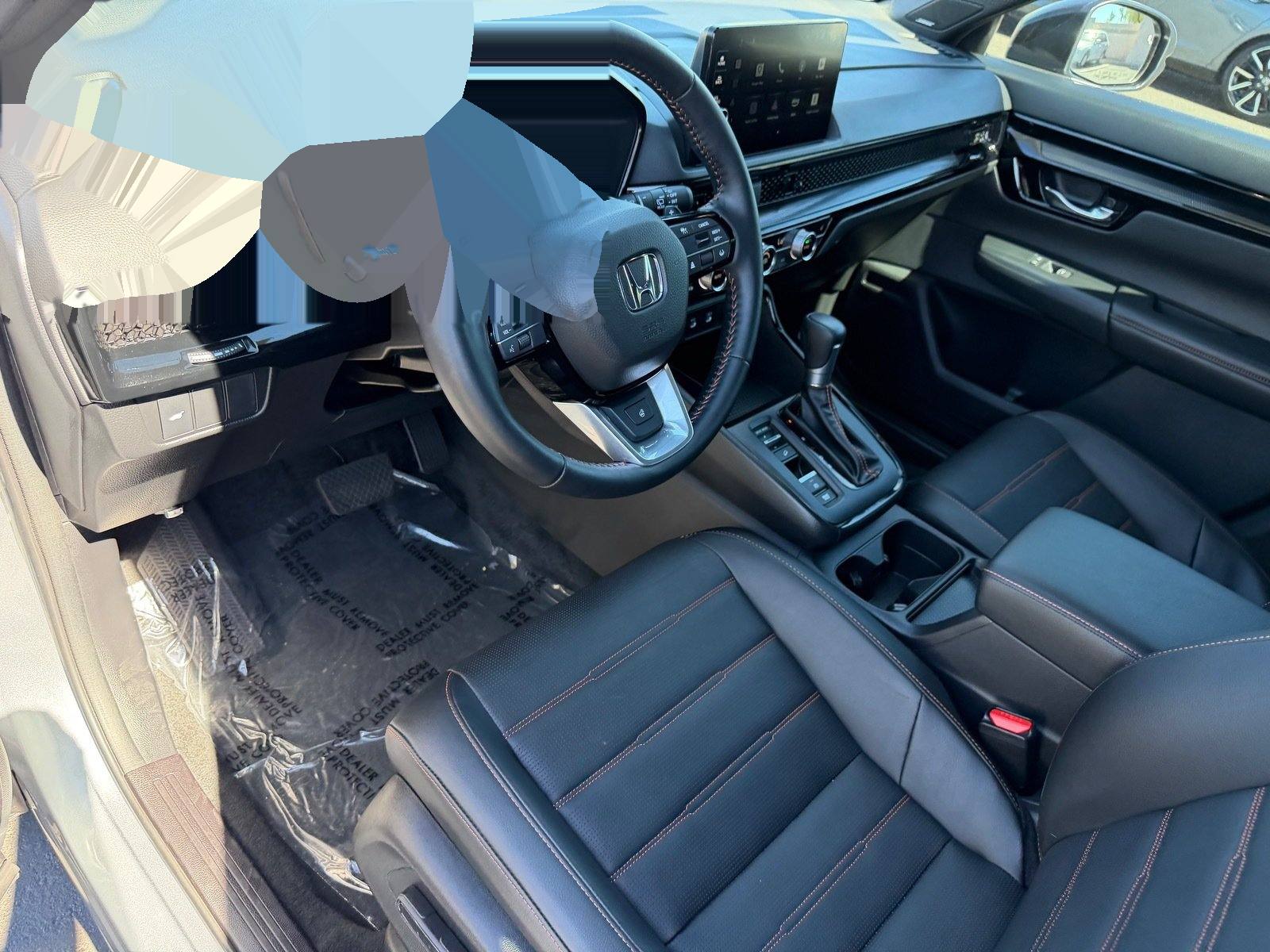 2026 Honda CR-V Hybrid Sport Touring — photo 13 thumbnail