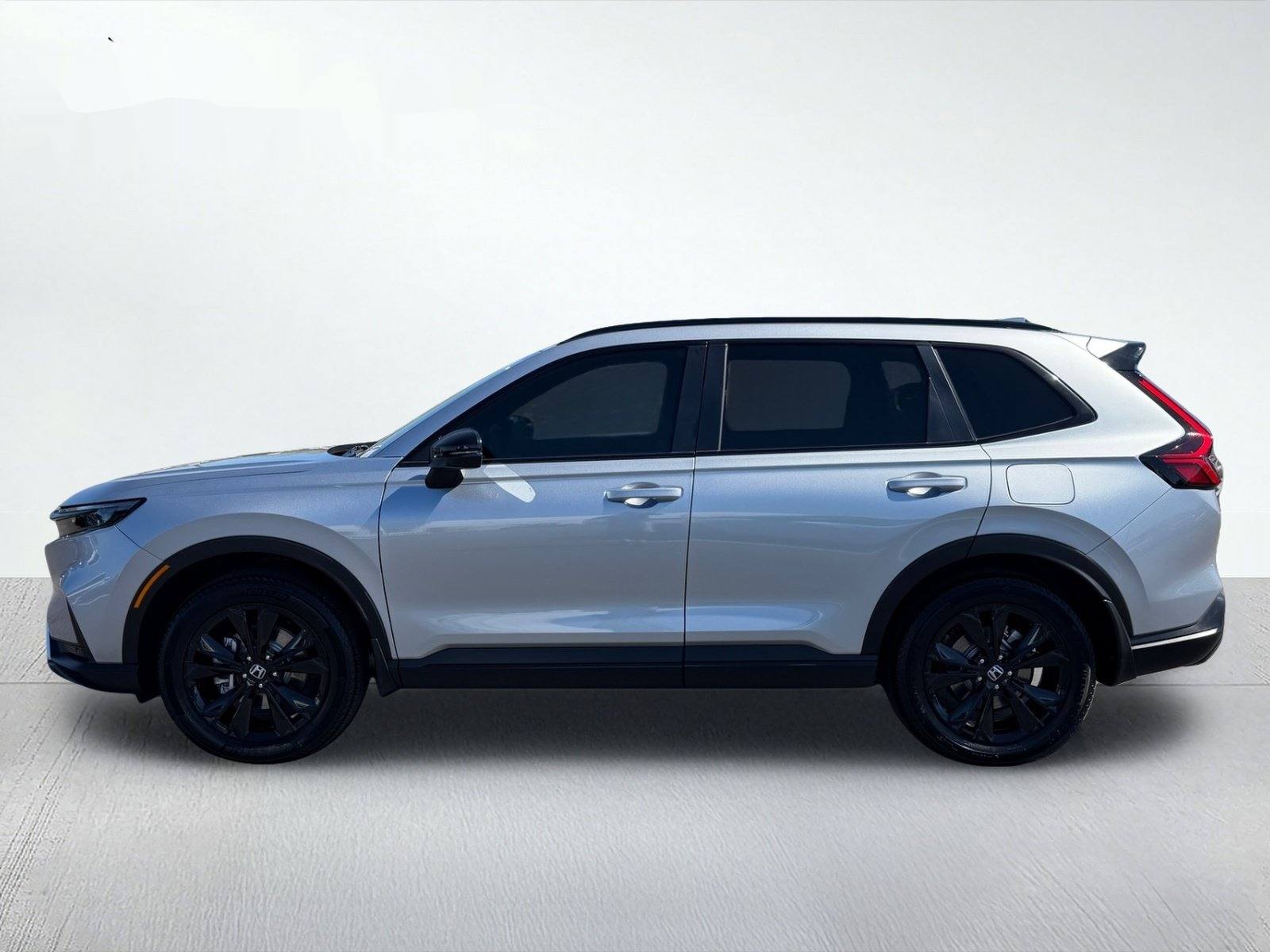 2026 Honda CR-V Hybrid Sport Touring — photo 2 thumbnail