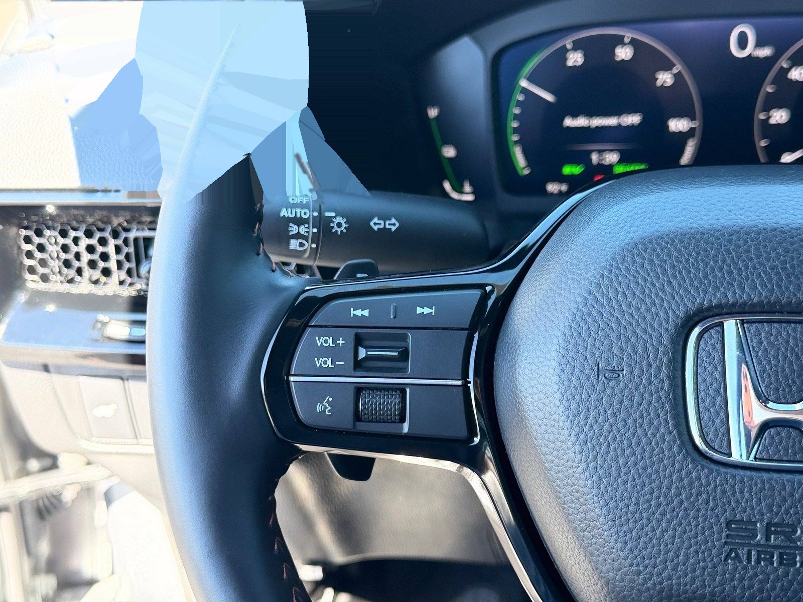 2026 Honda CR-V Hybrid Sport Touring — photo 20 thumbnail