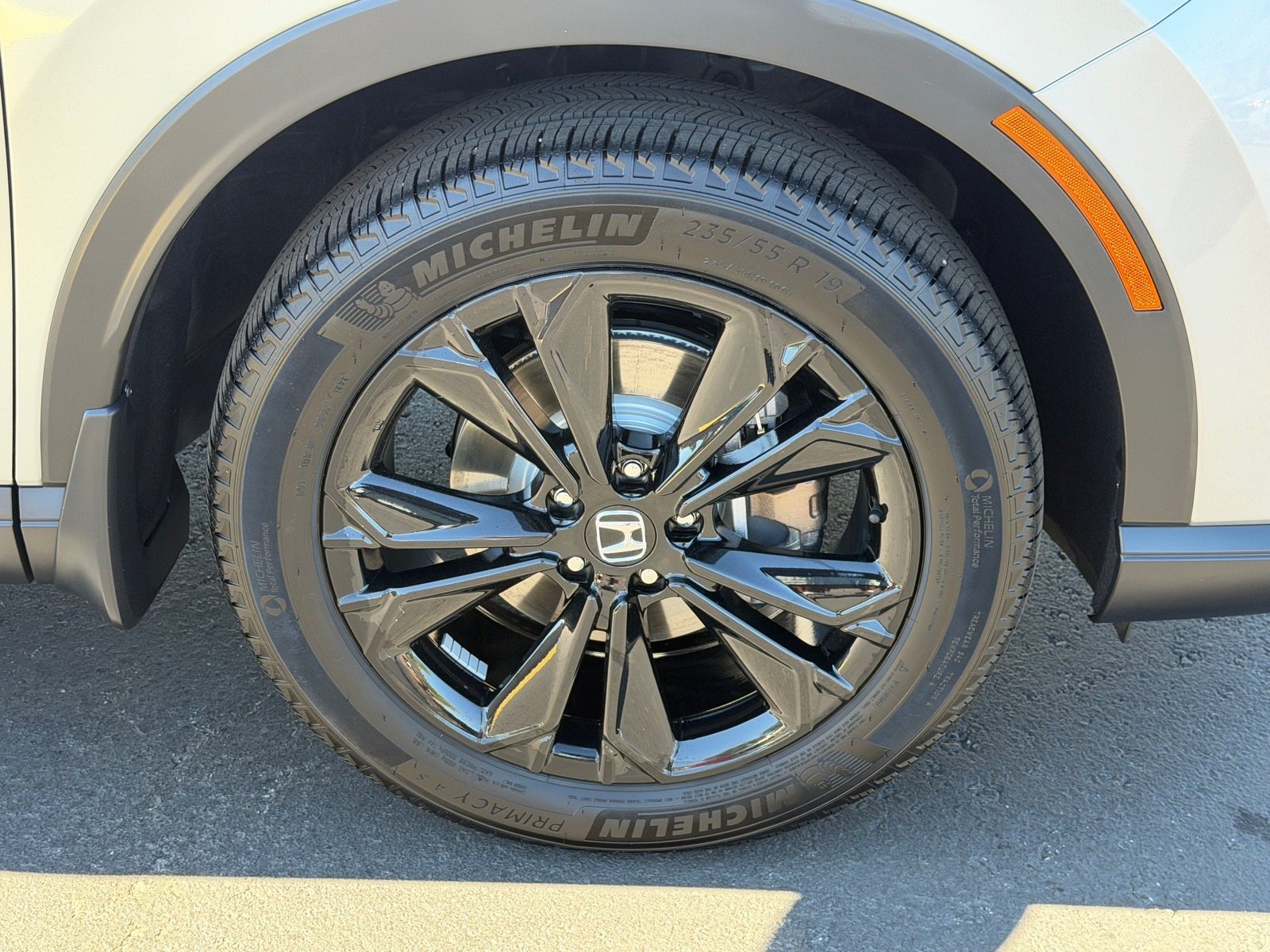 2026 Honda CR-V Hybrid Sport Touring — photo 9 thumbnail
