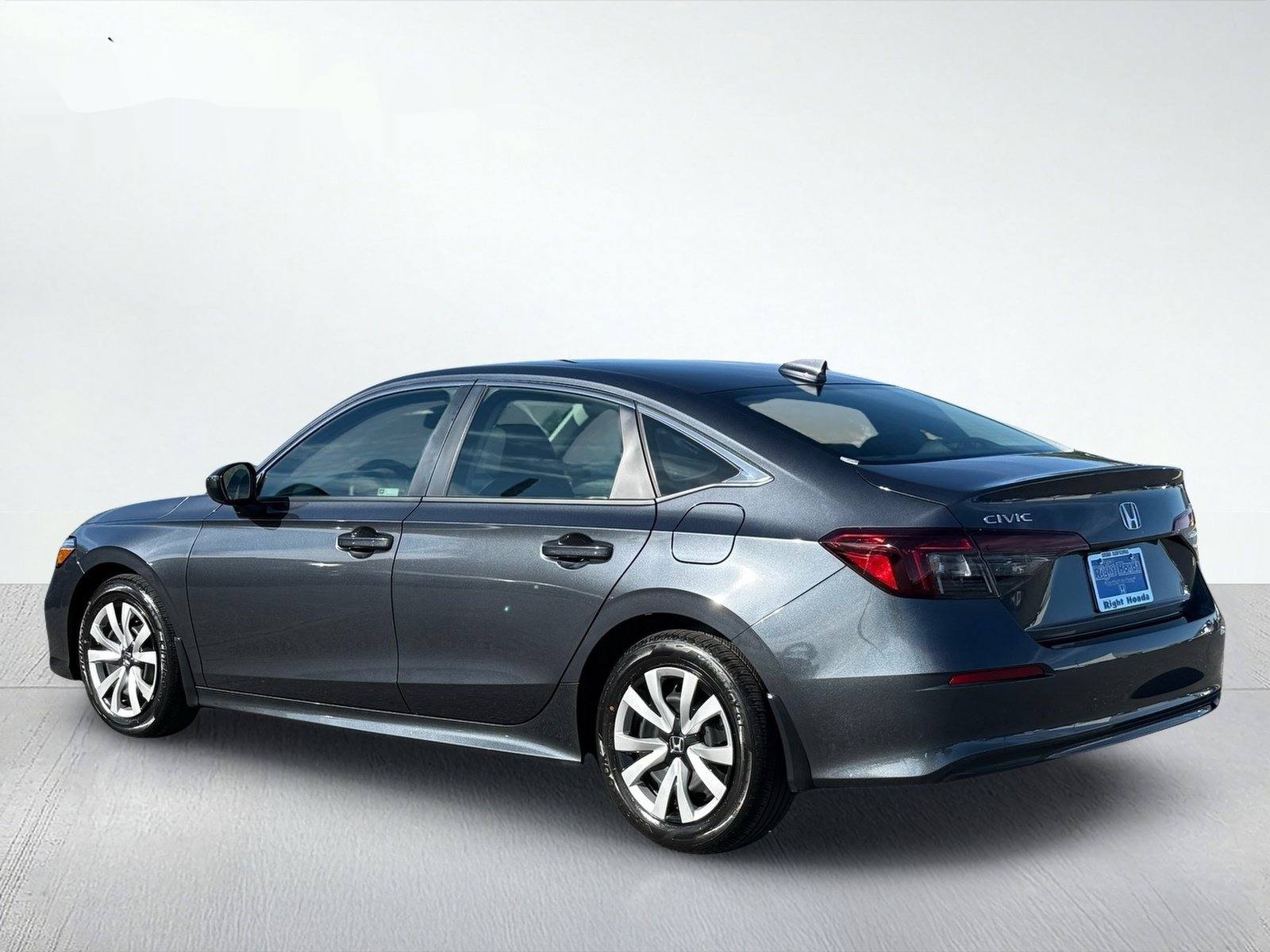 2026 Honda Civic LX — photo 4 thumbnail