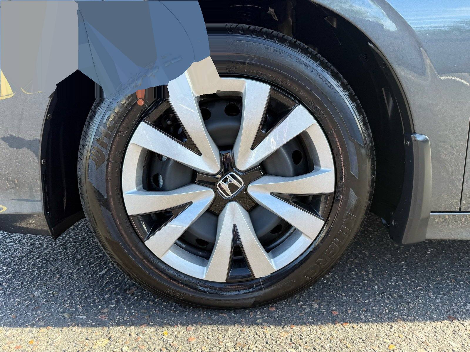 2026 Honda Civic LX — photo 9 thumbnail