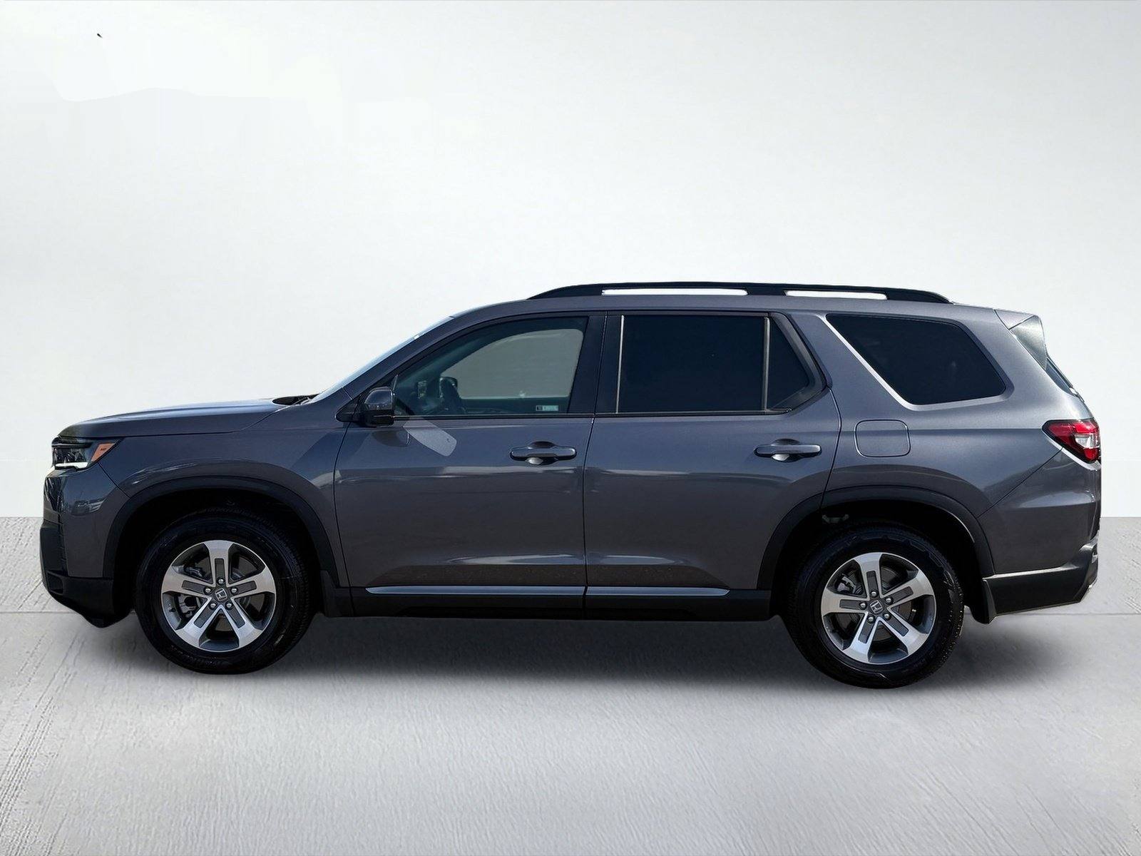 2026 Honda Pilot EX-L — photo 2 thumbnail