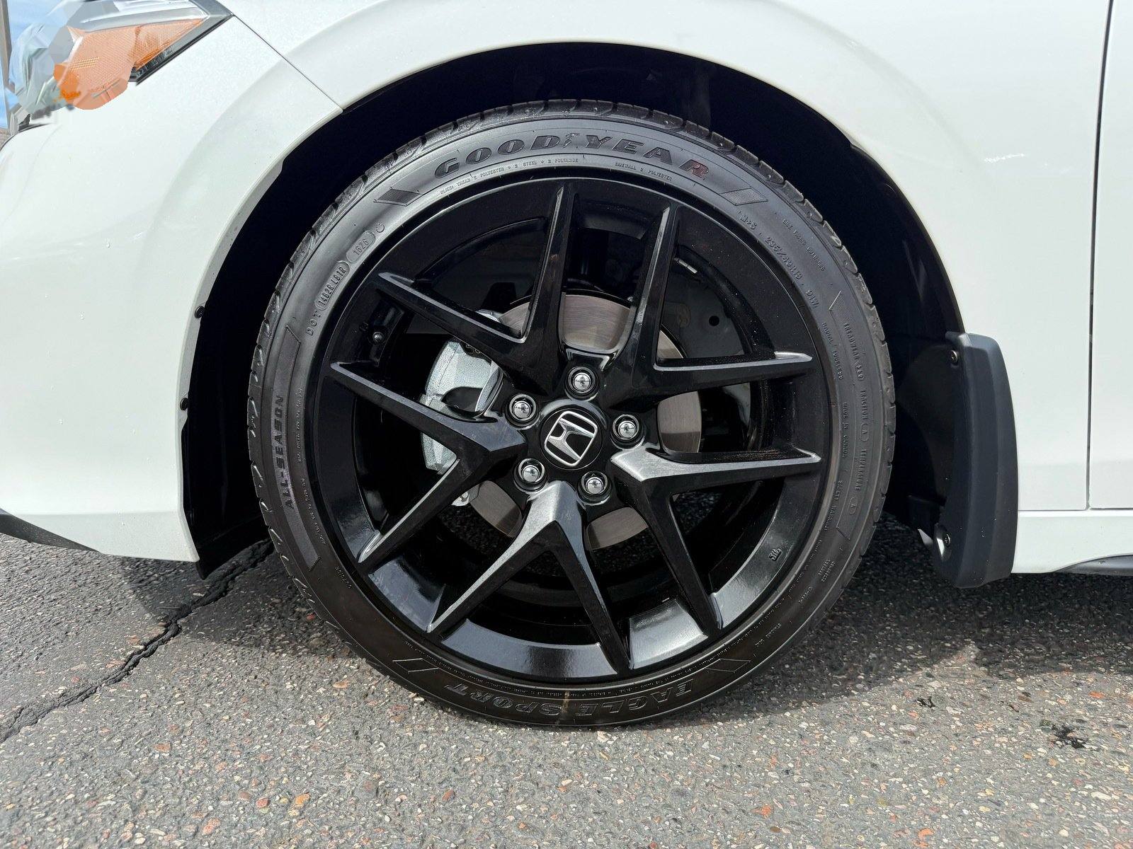2026 Honda Civic Sport — photo 12 thumbnail