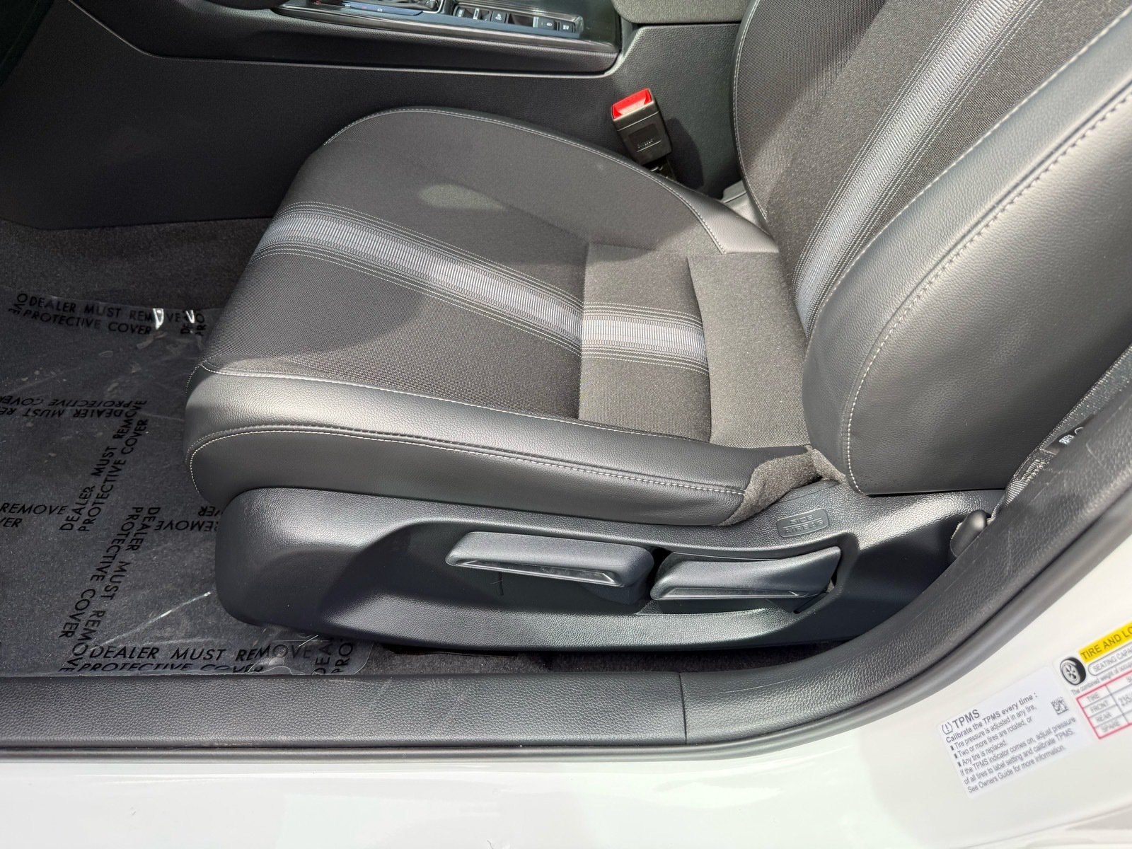 2026 Honda Civic Sport — photo 15 thumbnail
