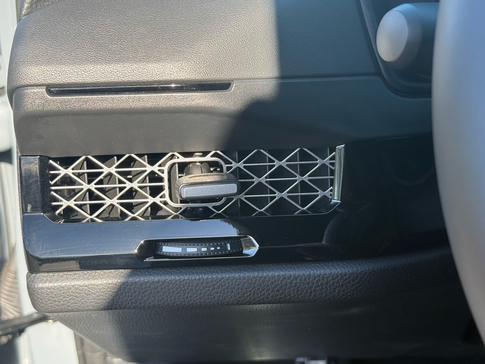 2026 Honda Accord Hybrid Sport — photo 13 thumbnail