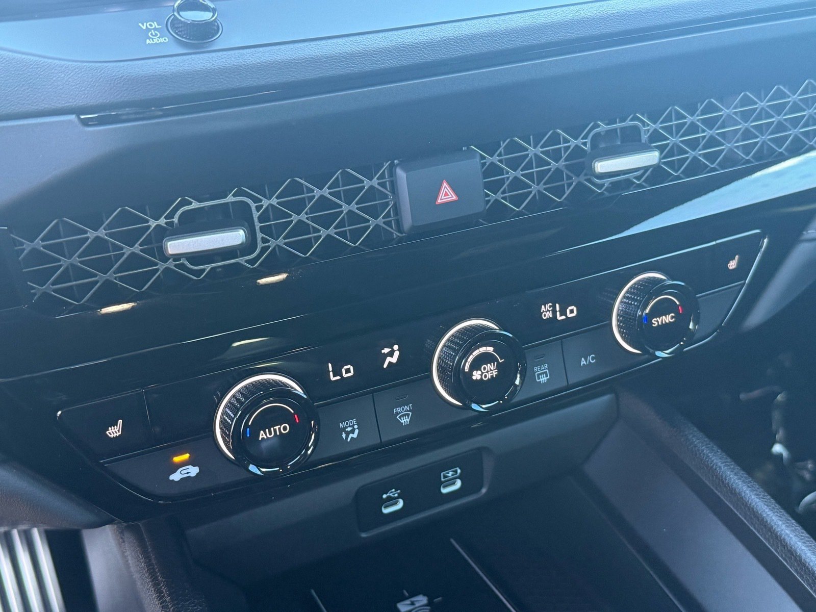 2026 Honda Accord Hybrid Sport — photo 21 thumbnail