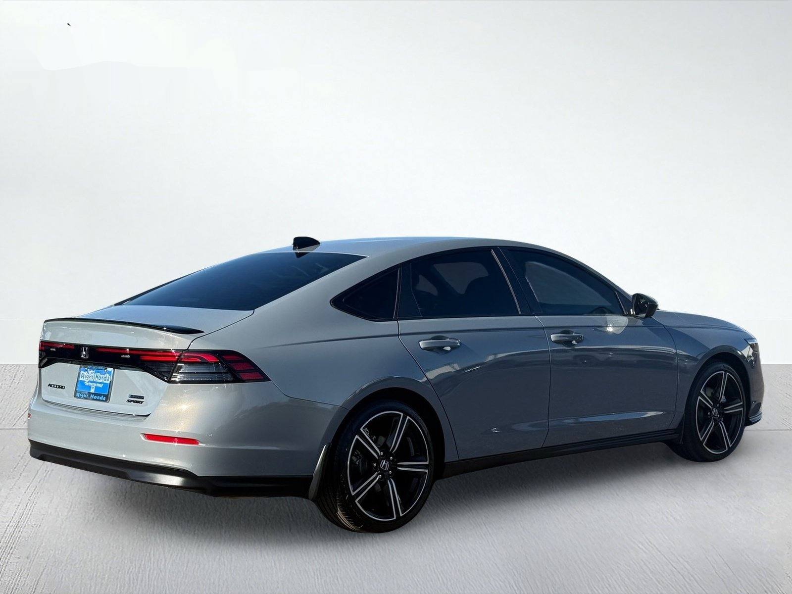 2026 Honda Accord Hybrid Sport — photo 6 thumbnail
