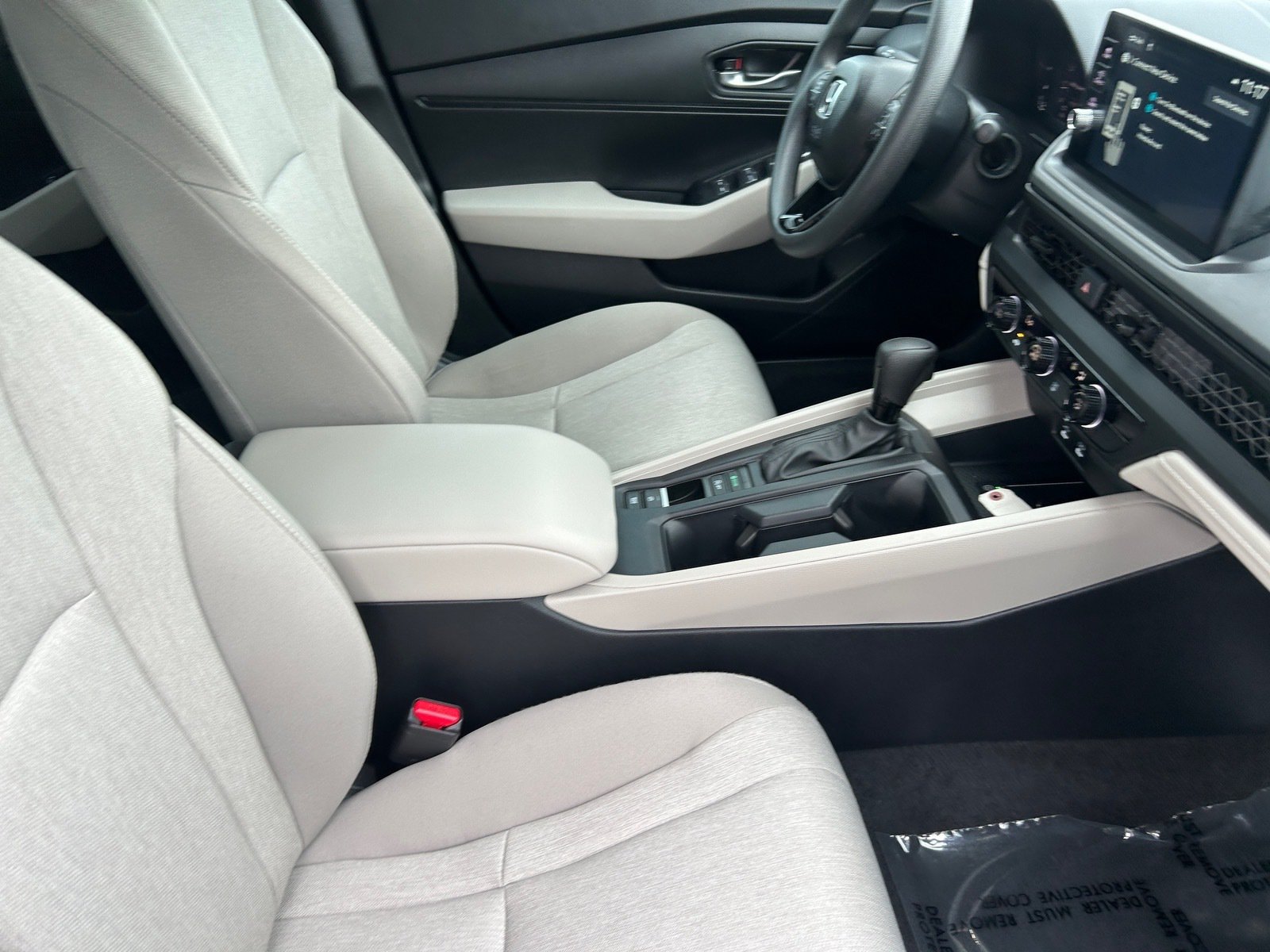 2026 Honda Accord Sedan LX — photo 11 thumbnail