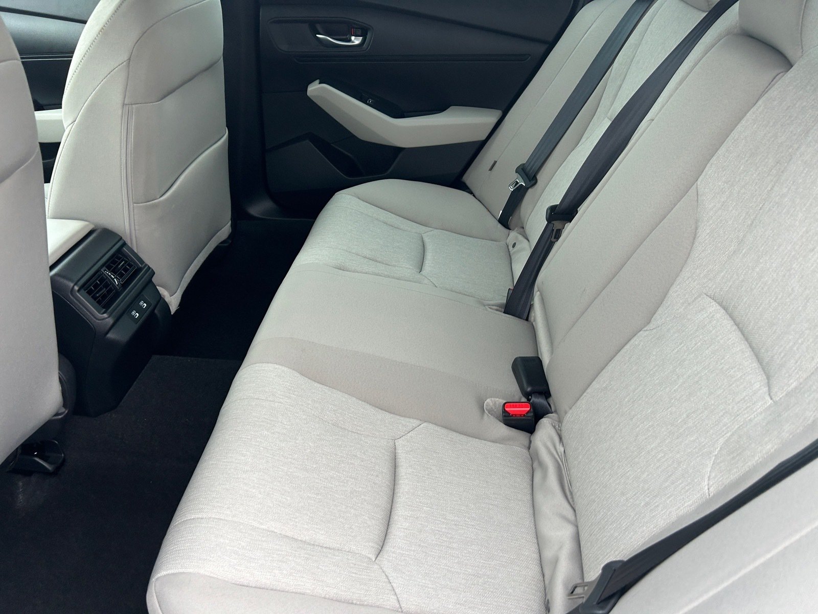 2026 Honda Accord Sedan LX — photo 16 thumbnail