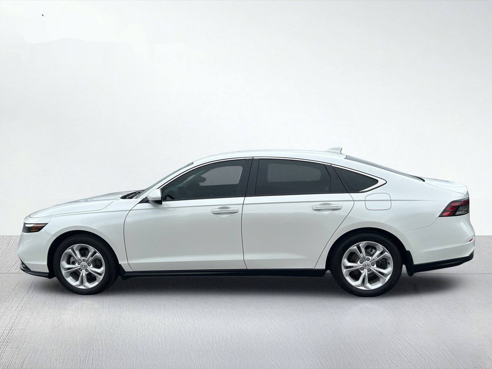 2026 Honda Accord Sedan LX — photo 2 thumbnail
