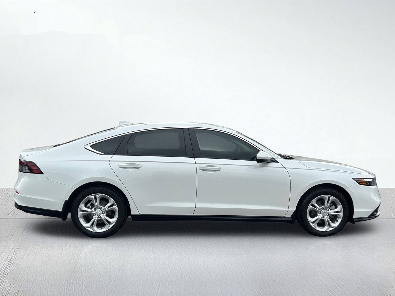 2026 Honda Accord Sedan LX — photo 5 thumbnail
