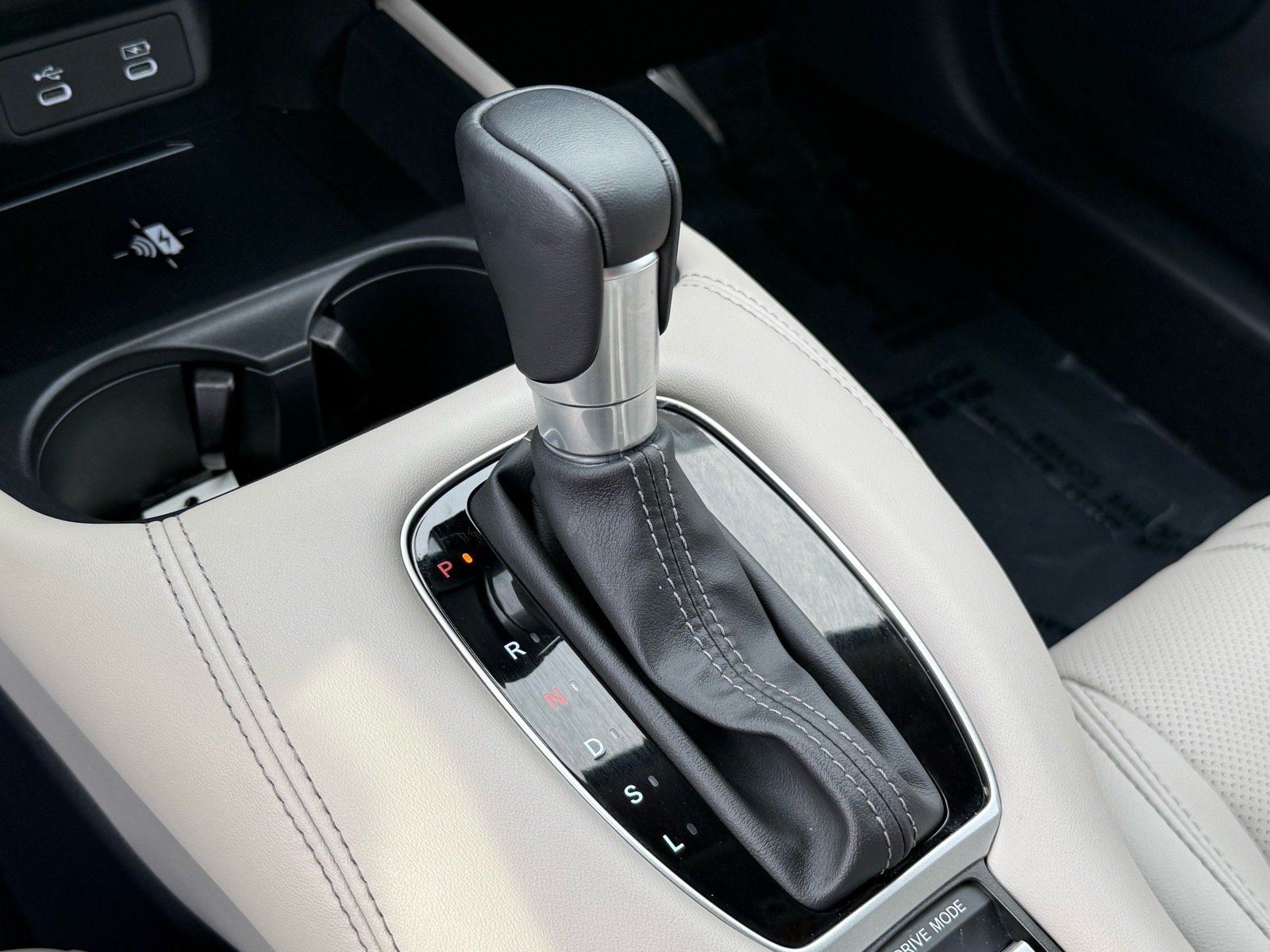 2027 Honda HR-V EX-L — photo 26 thumbnail