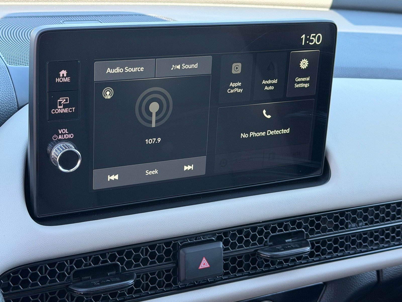 2027 Honda HR-V LX — photo 25 thumbnail