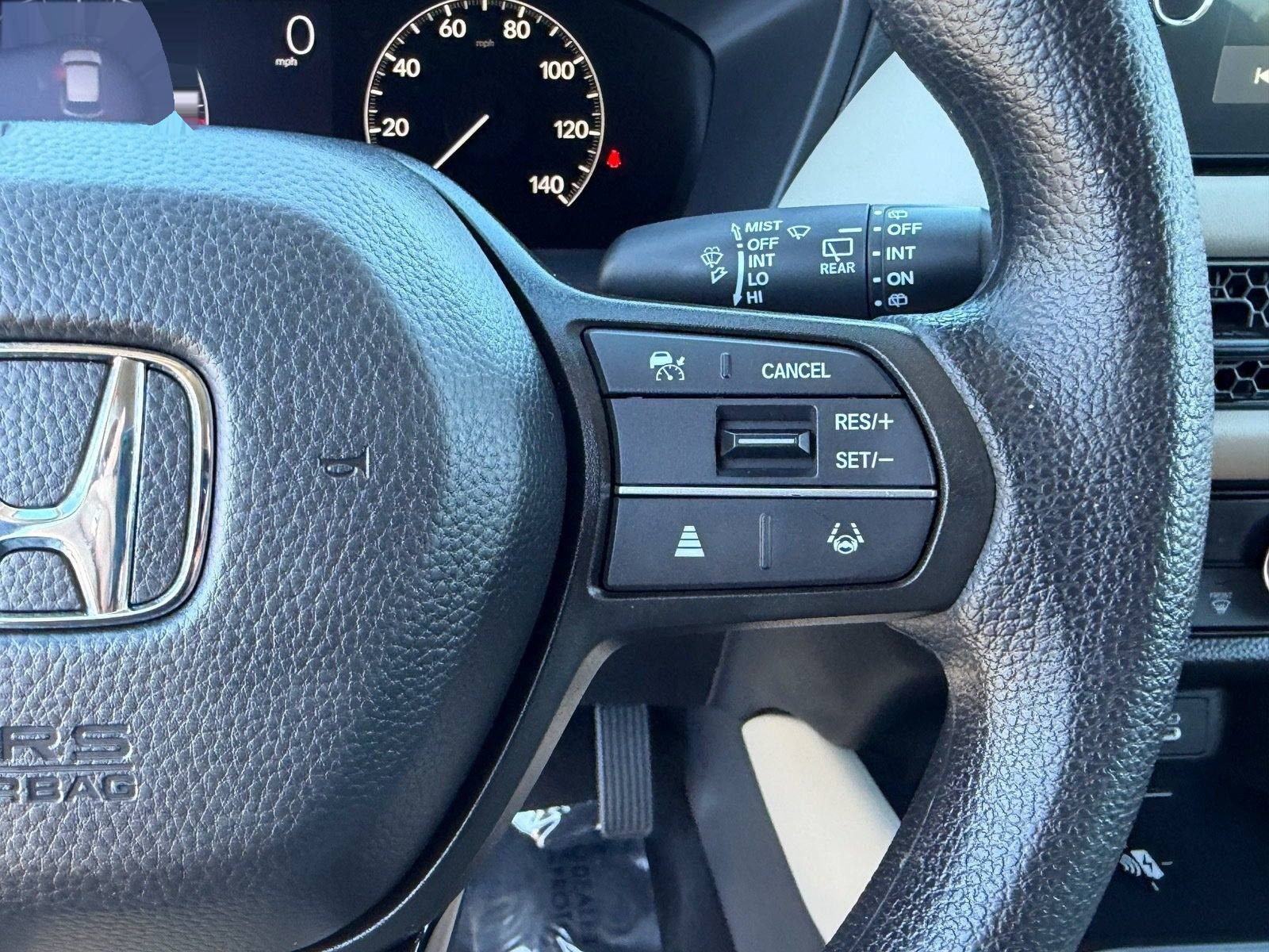 2027 Honda HR-V LX — photo 35 thumbnail