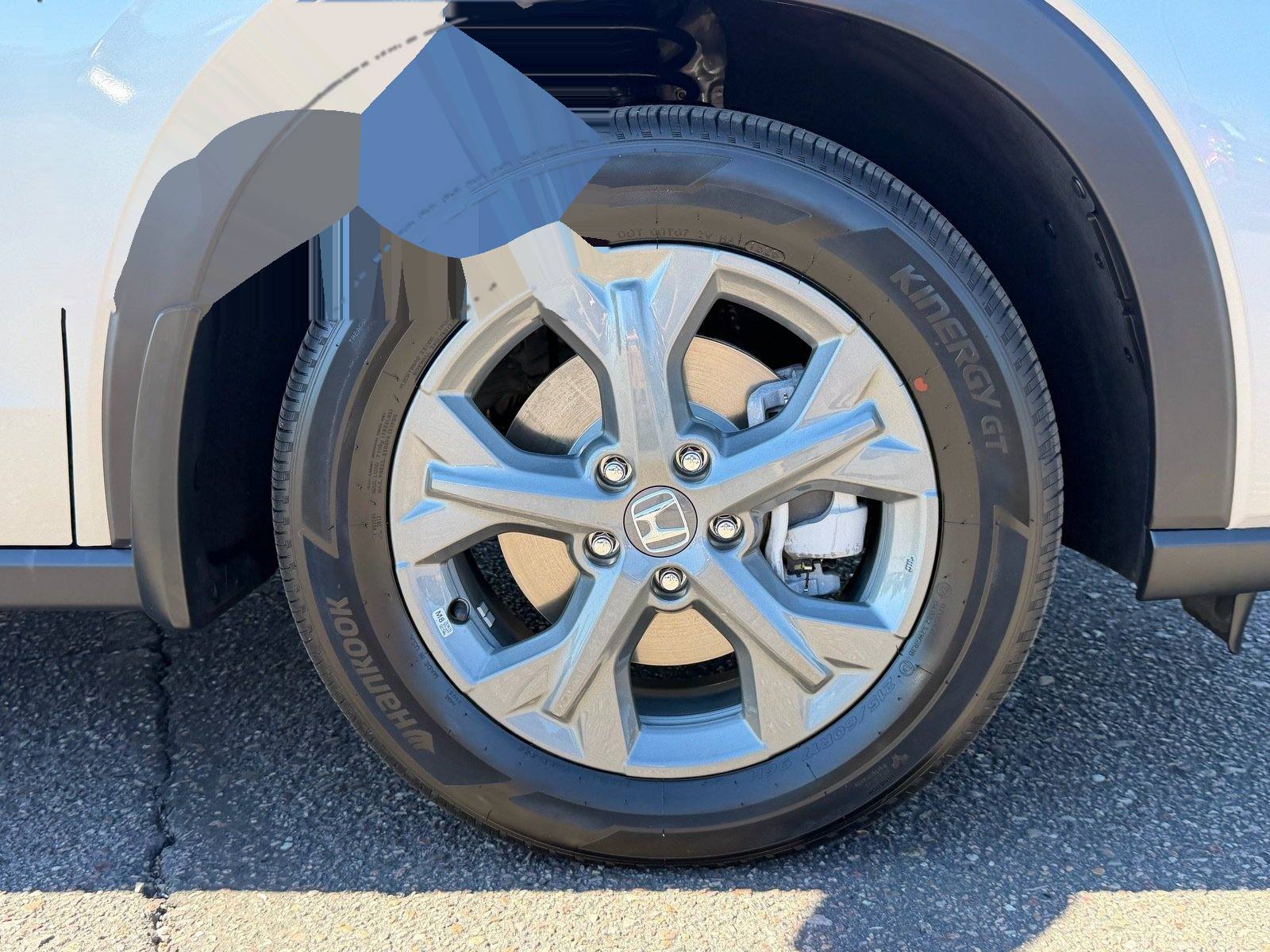 2027 Honda HR-V LX — photo 9 thumbnail