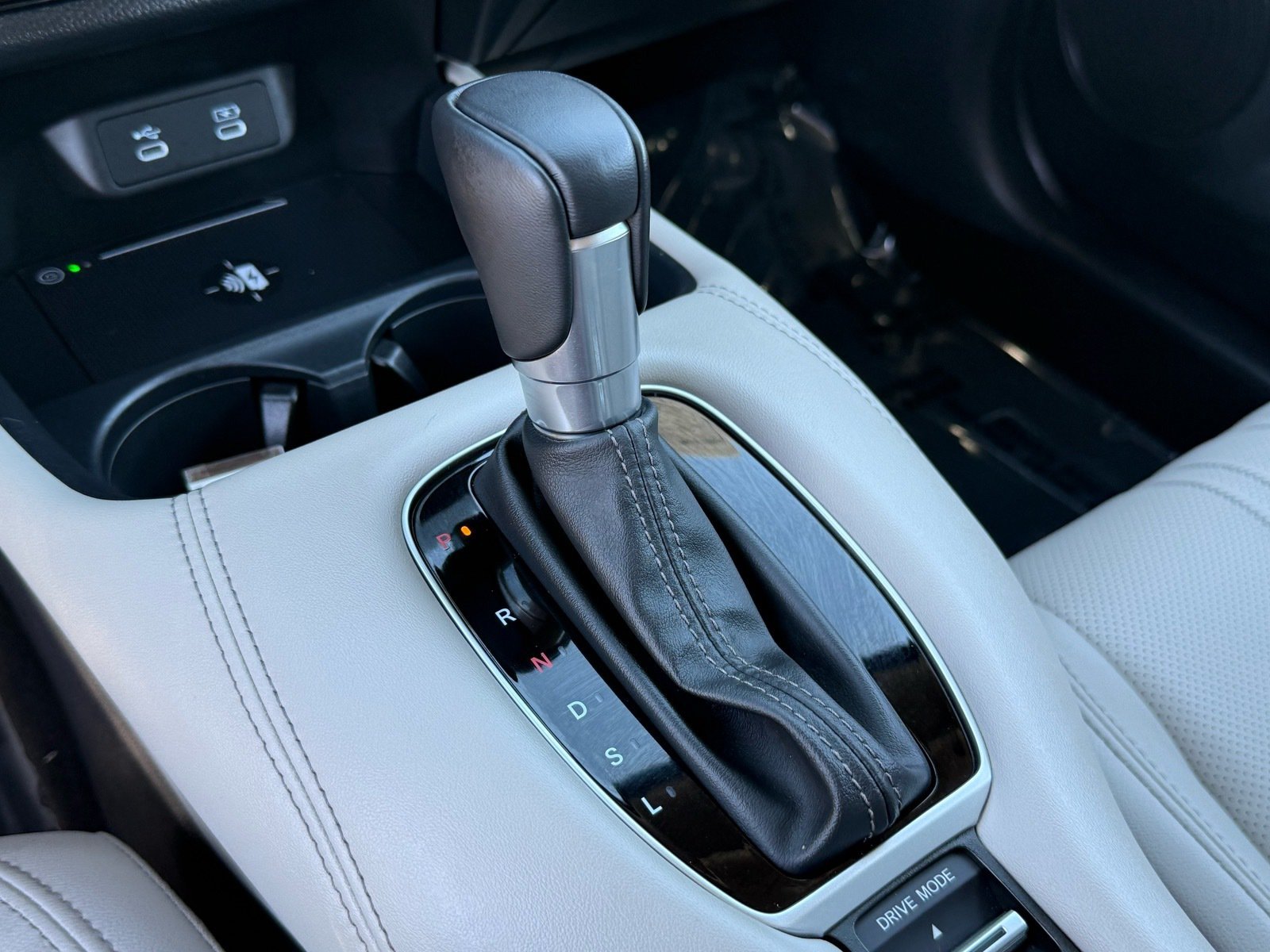 2027 Honda HR-V EX-L — photo 23 thumbnail