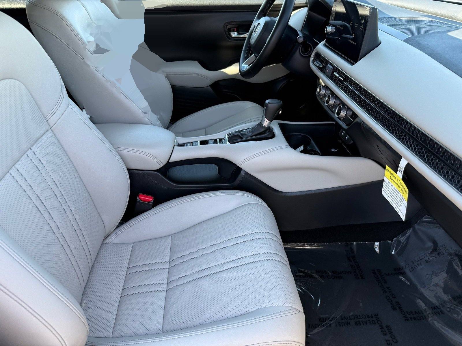 2027 Honda HR-V EX-L — photo 29 thumbnail