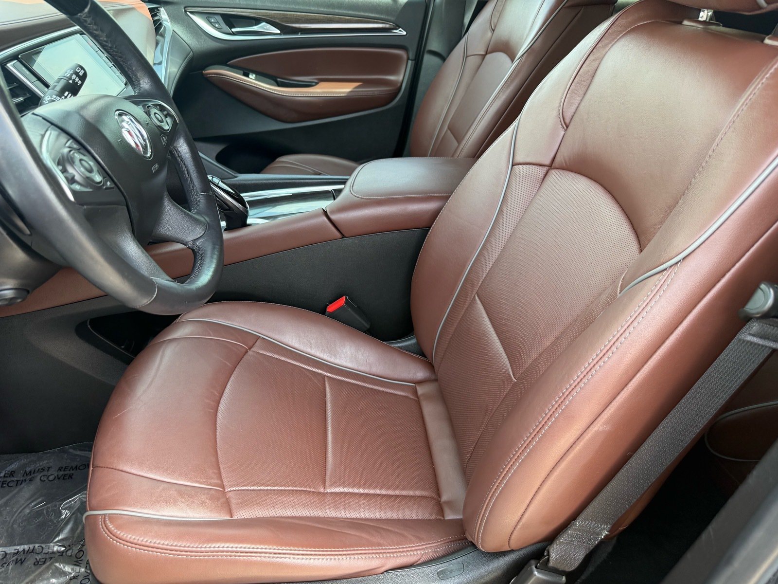 2021 Buick Enclave Avenir — photo 12 thumbnail