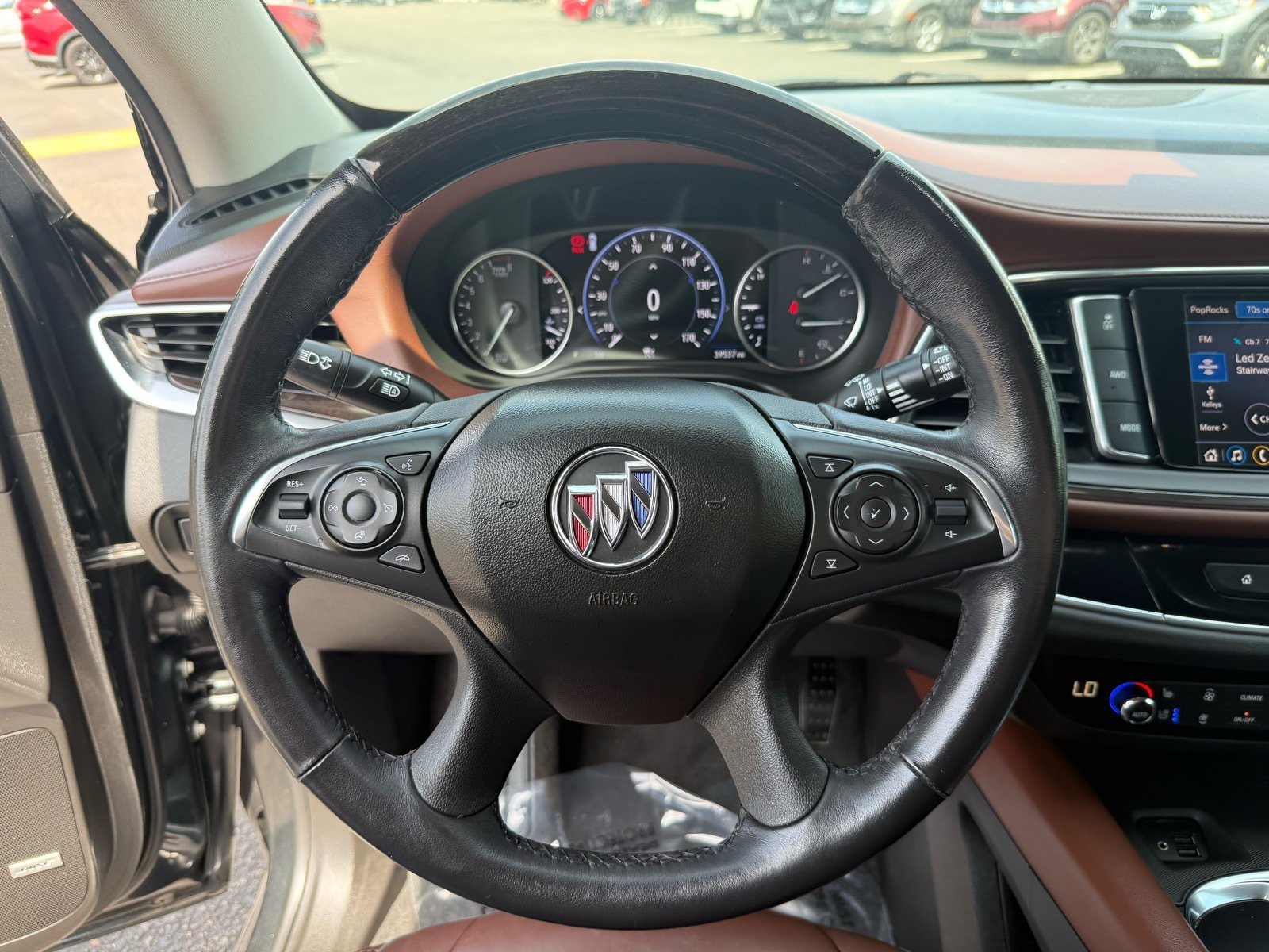2021 Buick Enclave Avenir — photo 15 thumbnail