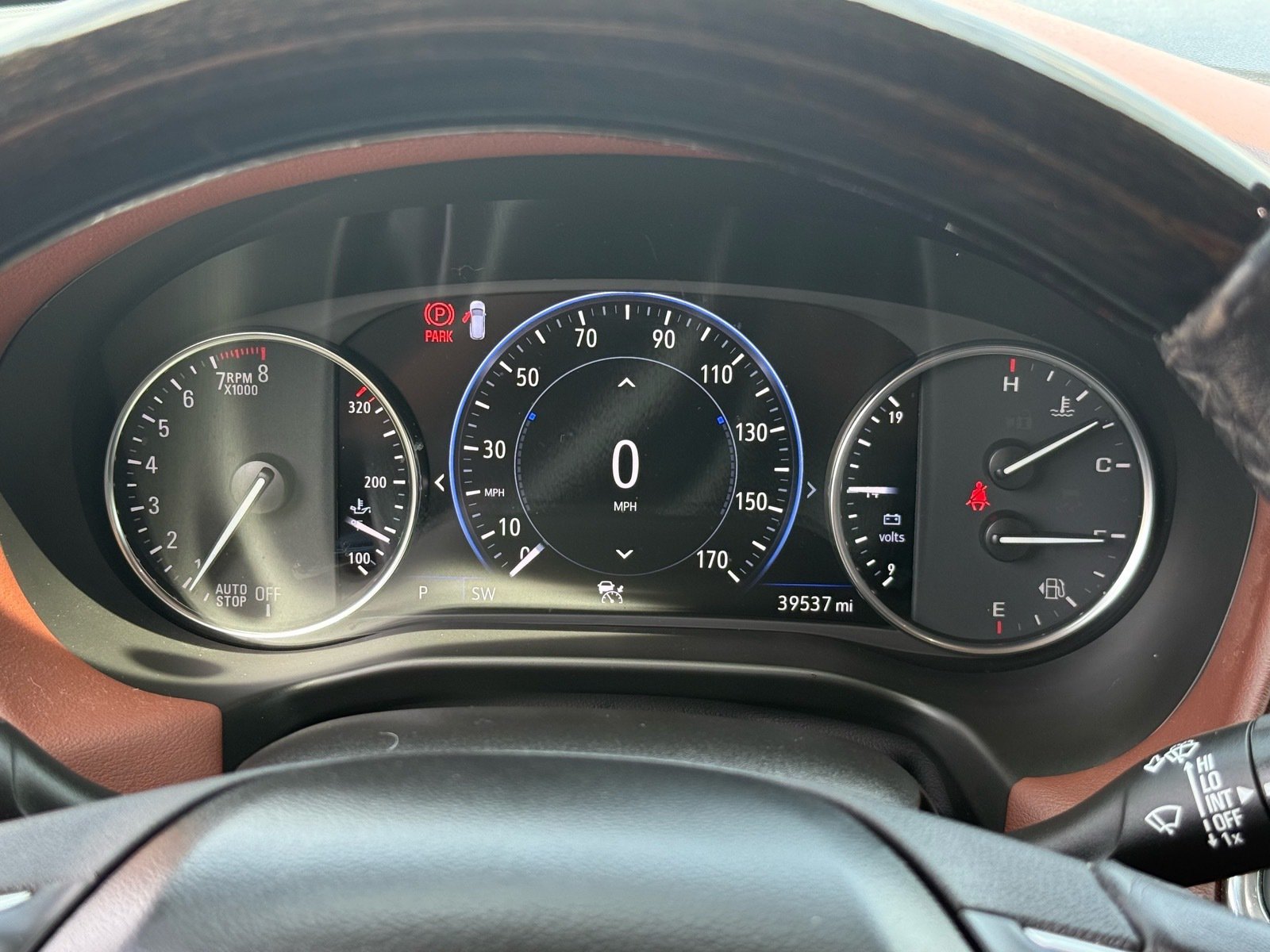 2021 Buick Enclave Avenir — photo 18 thumbnail